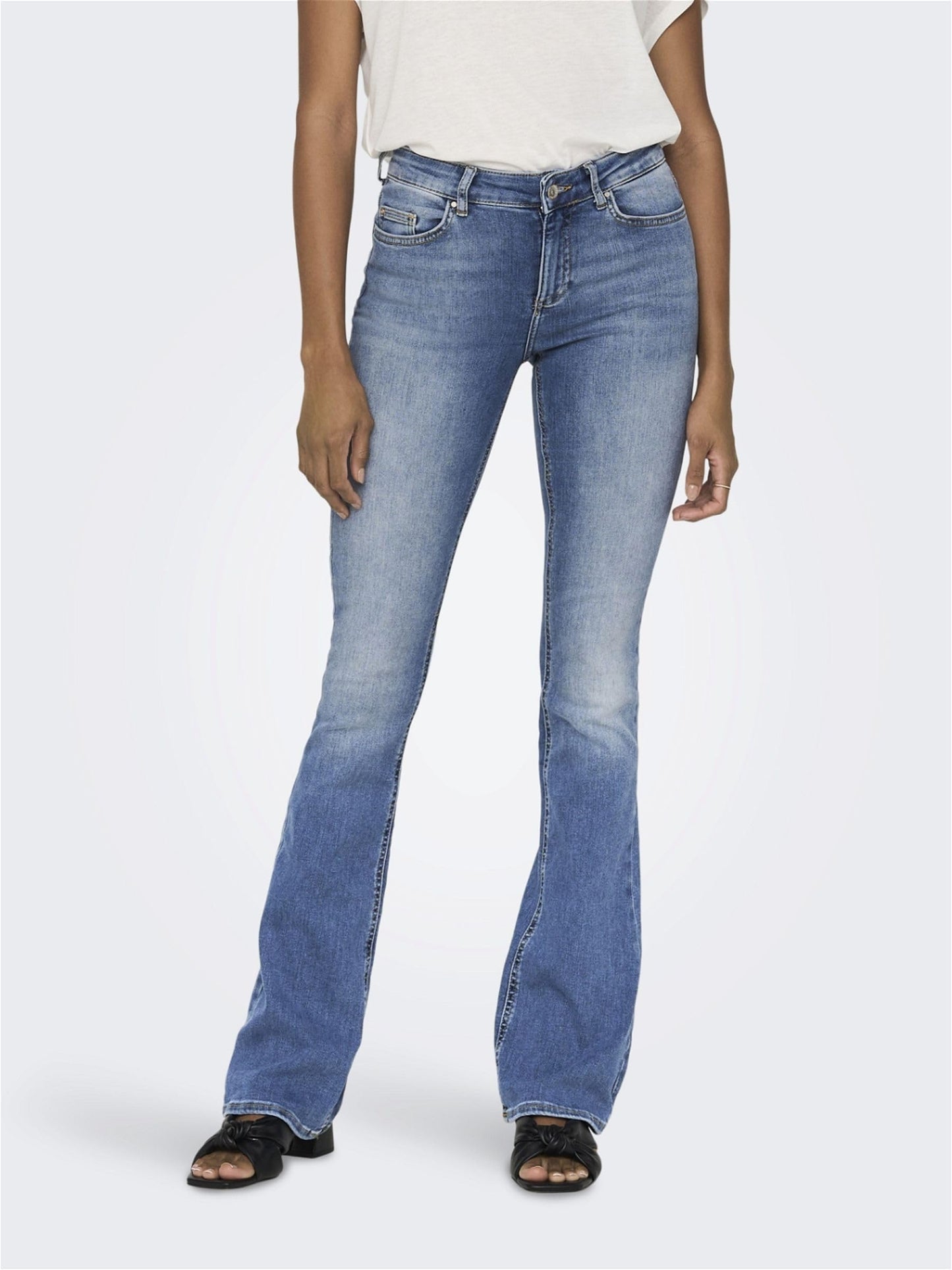 ONLY Women Solid Cotton Flared Fit Mid Rise Blue Jeans