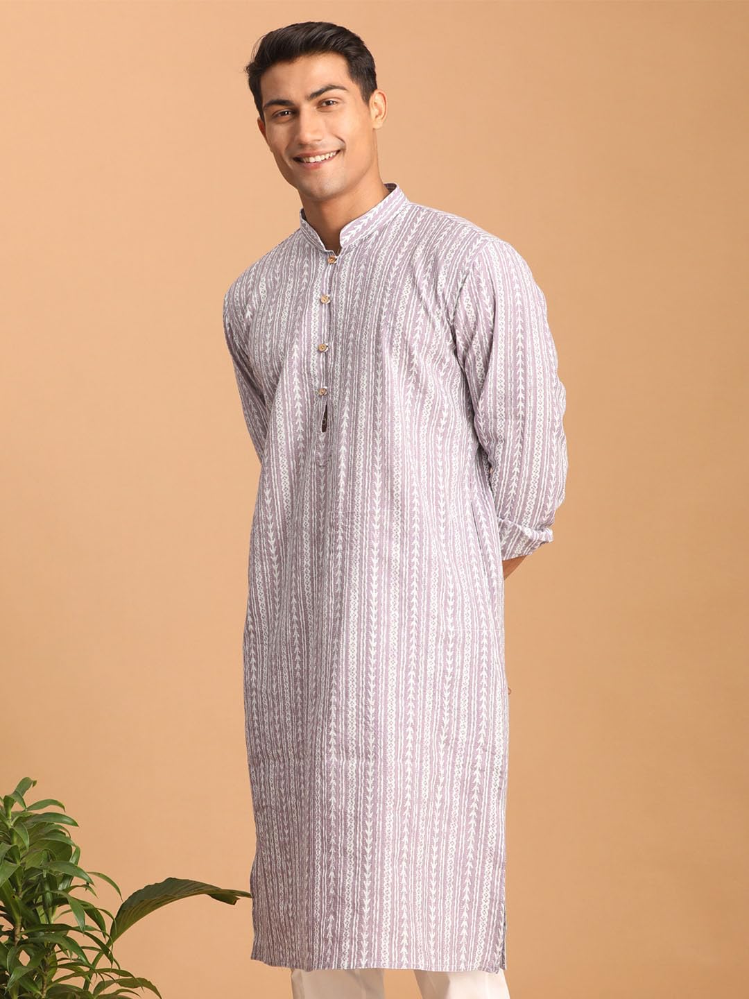 Vastramay Men's Purple Cotton Kurta_VSHVMK189PU_40