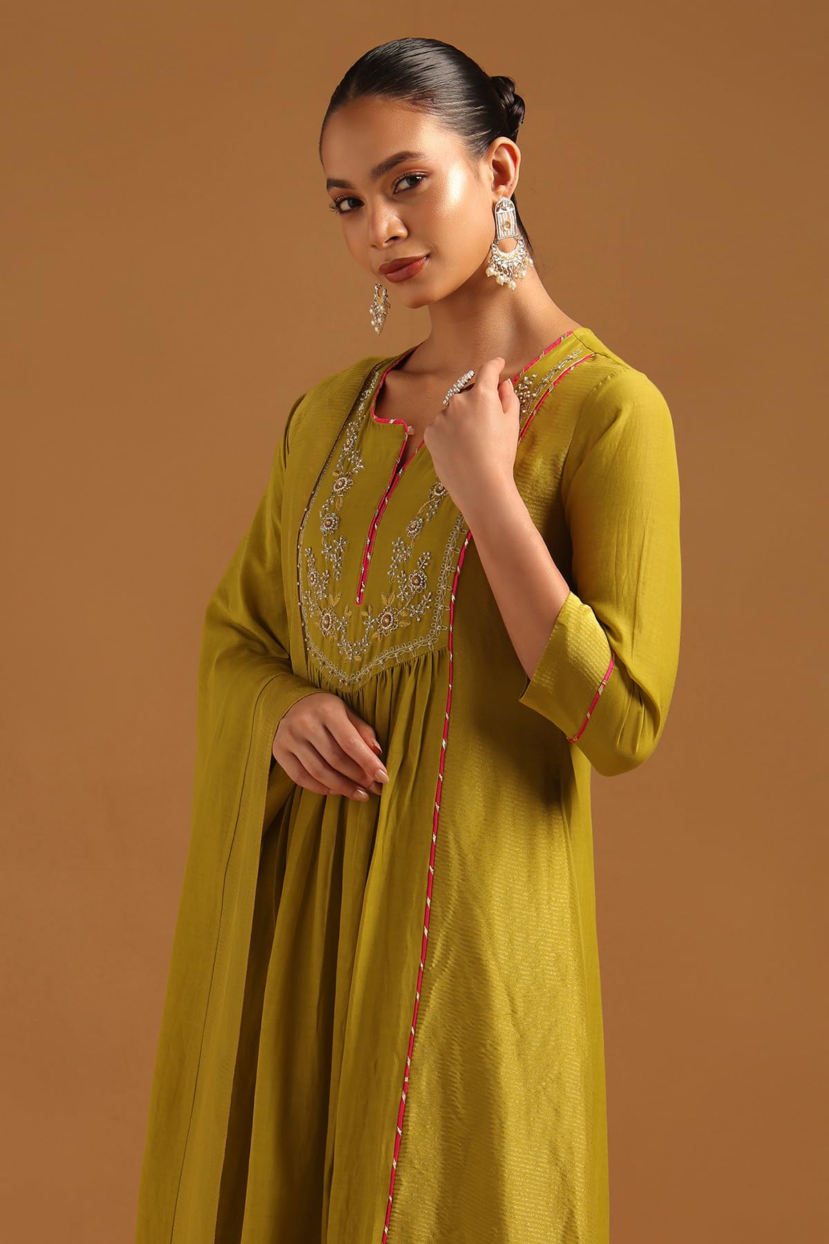 Soch Womens Light Green Mul Chanderi Floral Salwar Suit With Beads And Stones