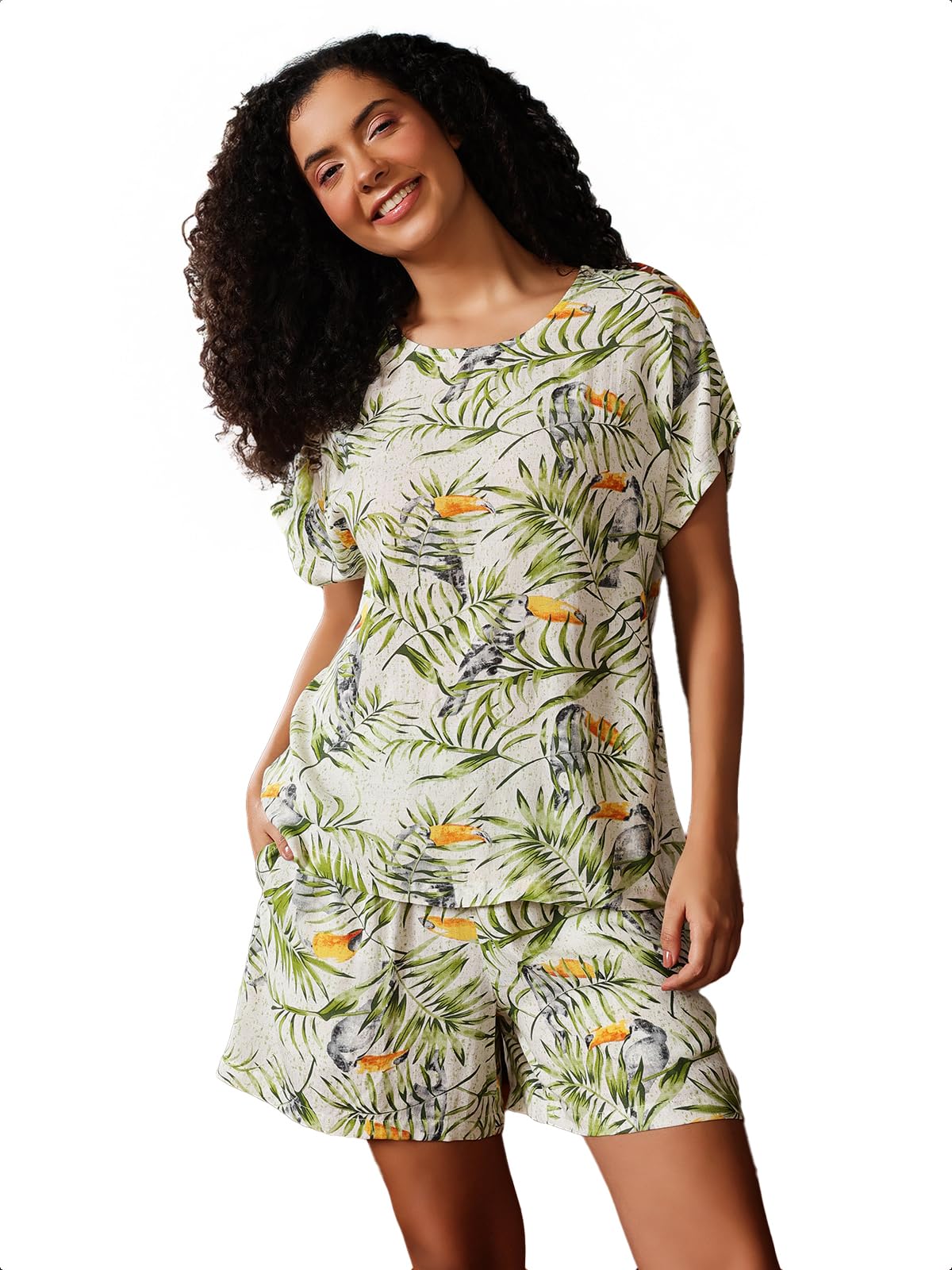 Clovia Women's Rayon Printed Top & Shorts Set In Green
