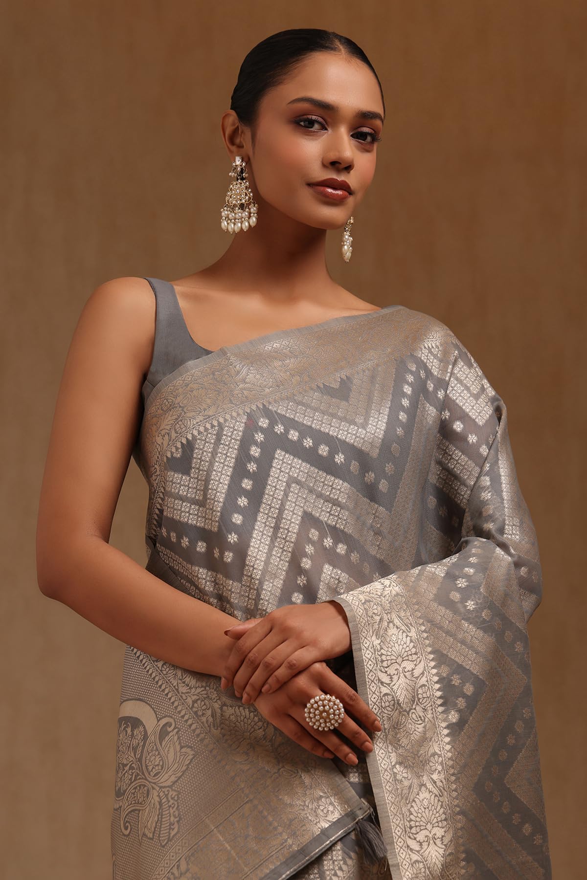 Soch Womens Grey Linen Woven Design Saree