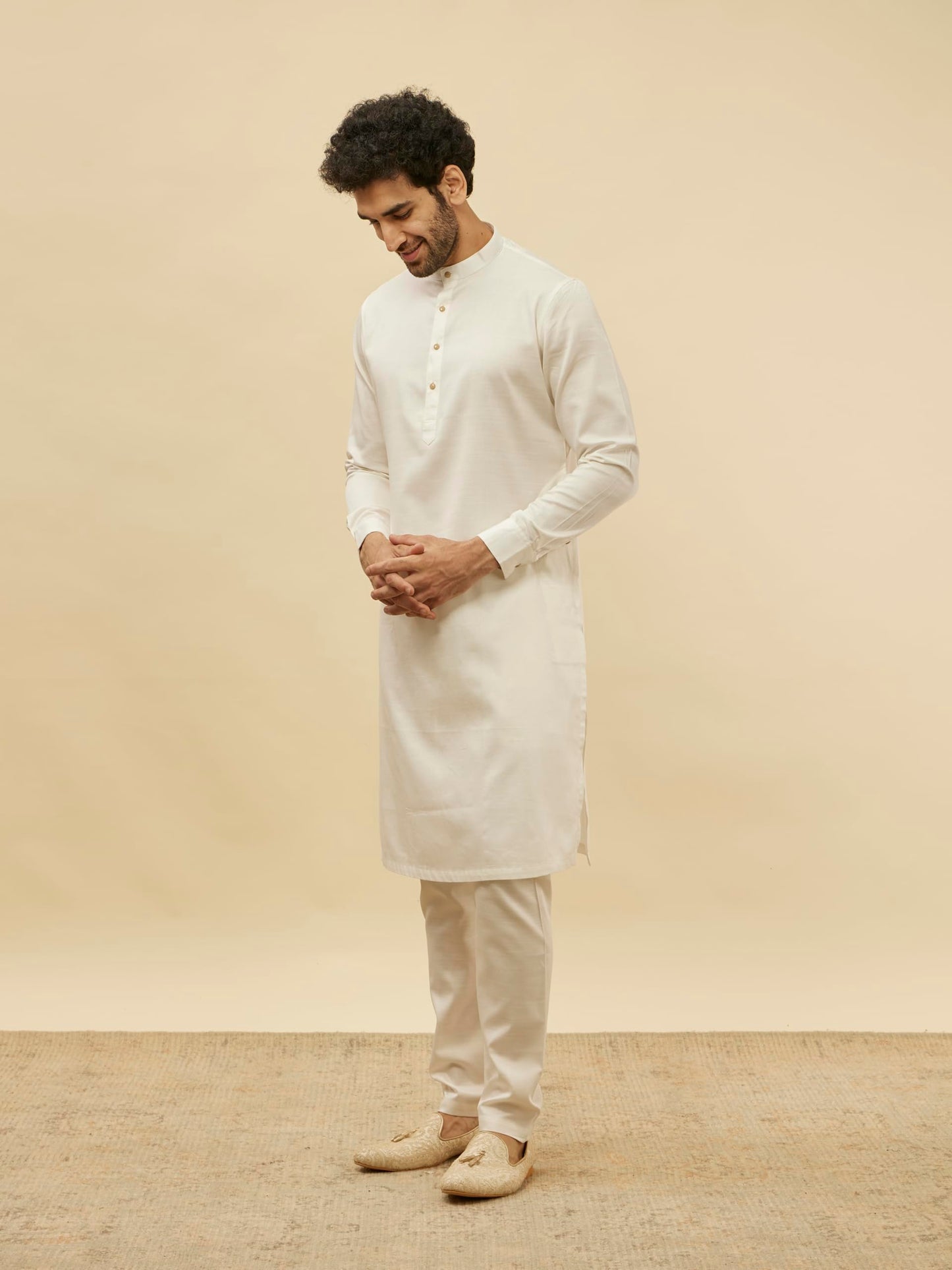 Manyavar Off White/Cream Cotton Full Sleeve Kurta Set | Traditional Kurta Set For Men (XL)
