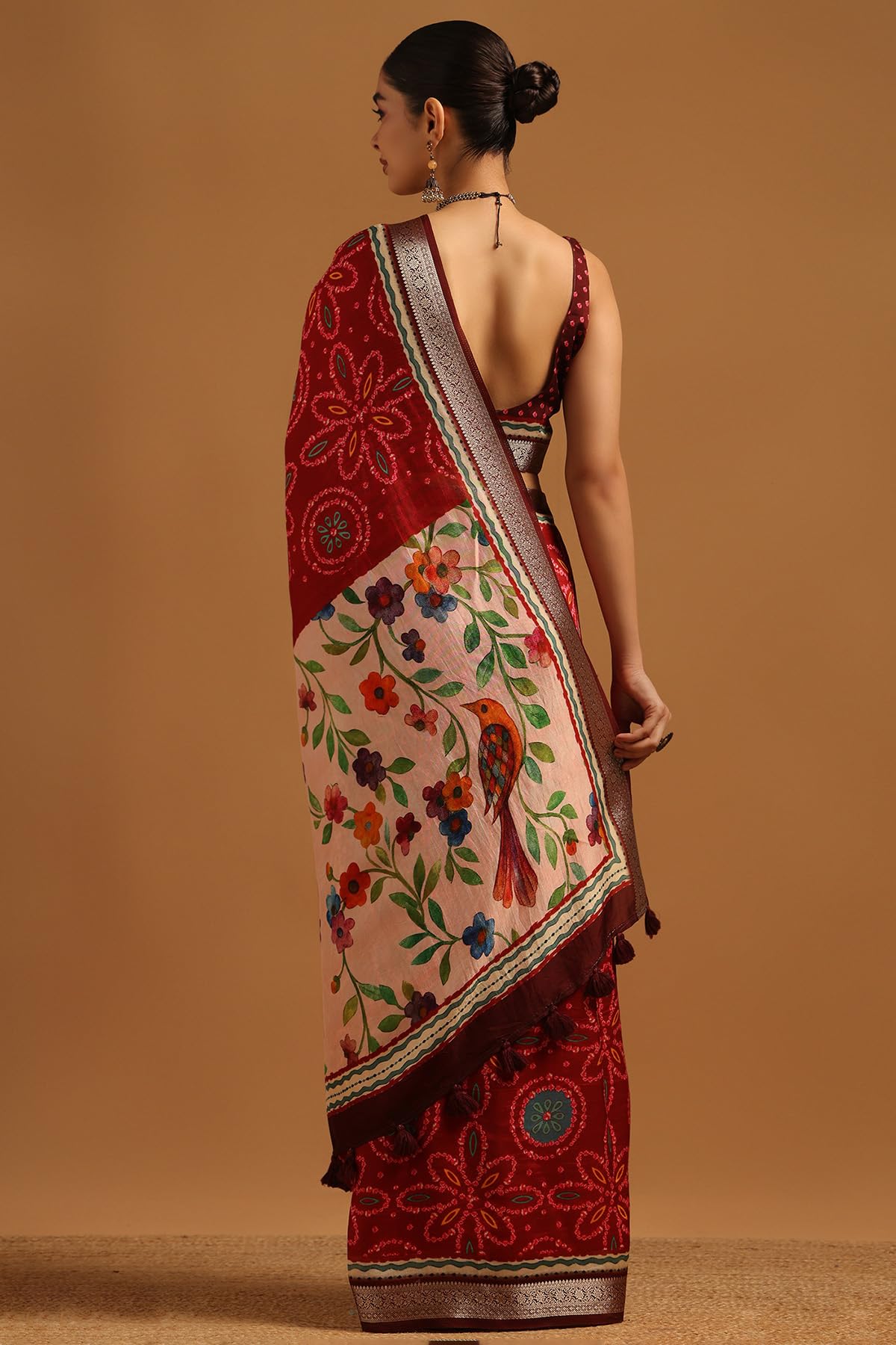 Soch Womens Maroon Poly Viscose Floral Saree