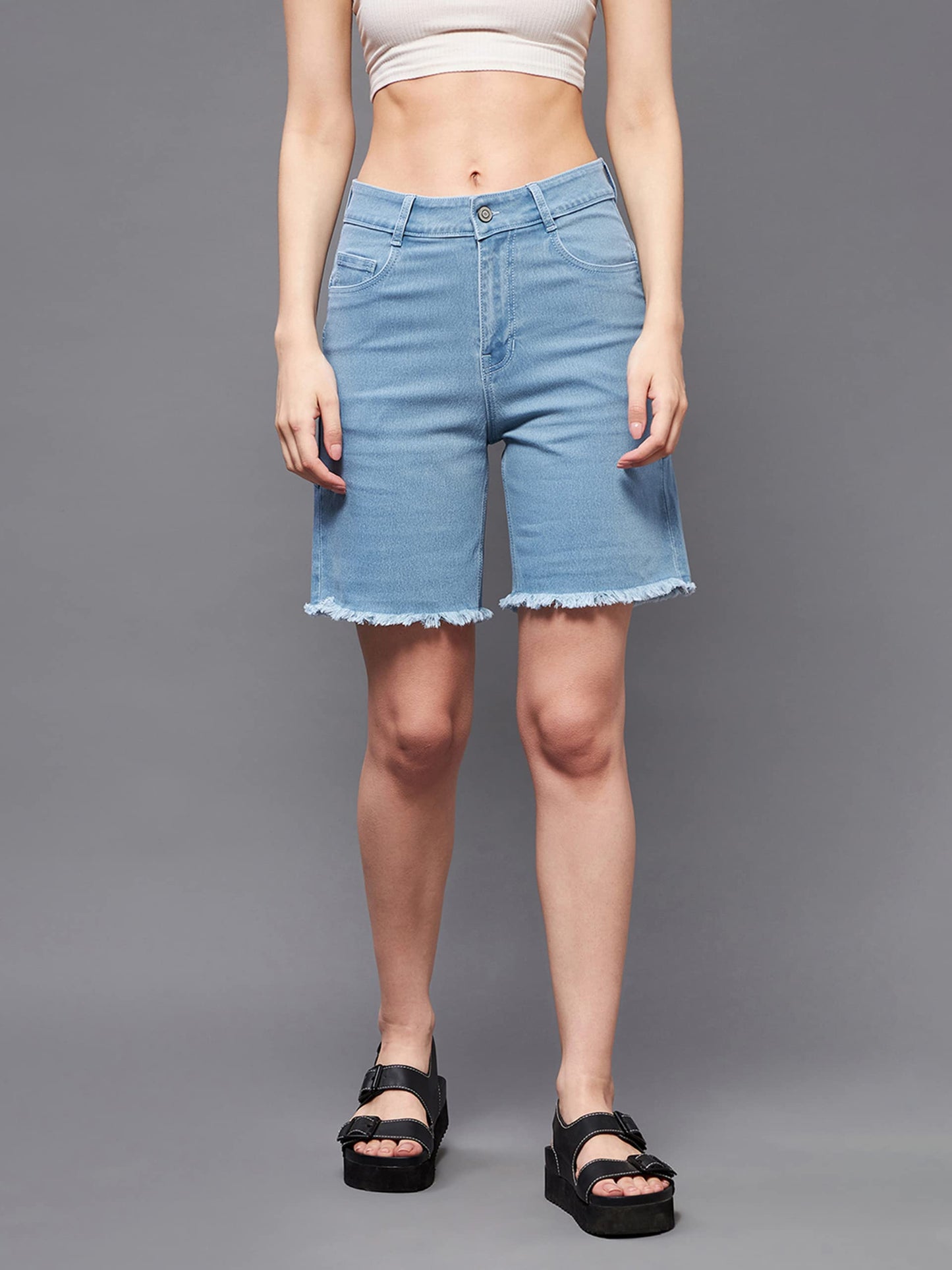Dolce Crudo Women's Blue Regular High Rise Clean Look Above Knee Stretchable Denim Shorts (DOSS22DEN09-05-158-36, Light Blue, 36)