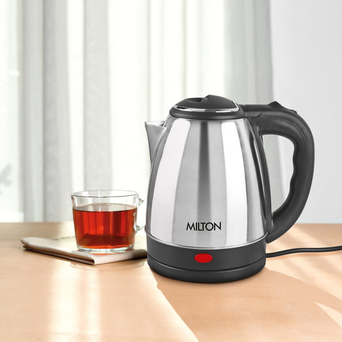 Milton Euroline Go Electro 1.5 Stainless Steel Electric Kettle, 1 Piece, Silver, 1.5 Litres | Power Indicator | 1500 Watts | Auto Cut-off | Detachable 360 Degree Connector | Boiler for Water