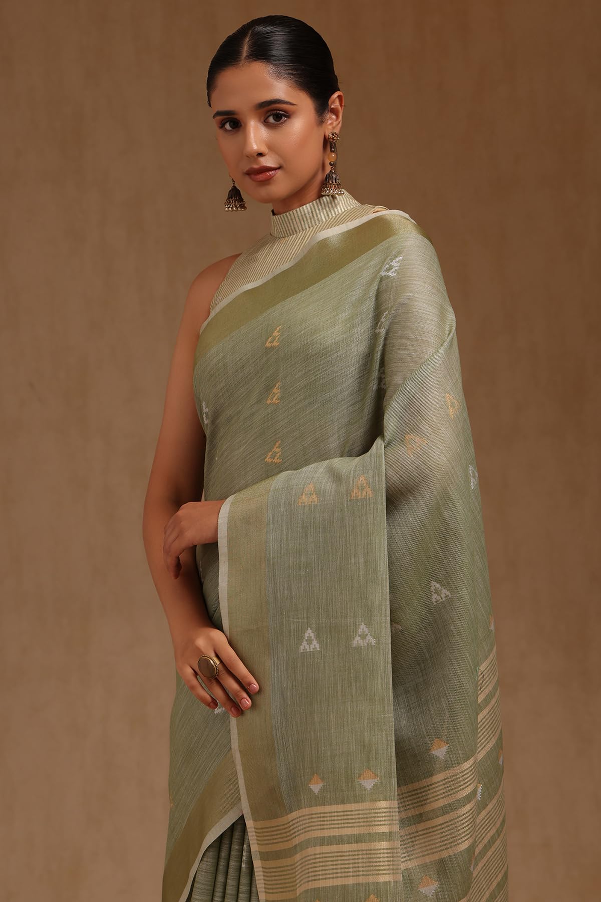 Soch Womens Linen Woven Design Saree