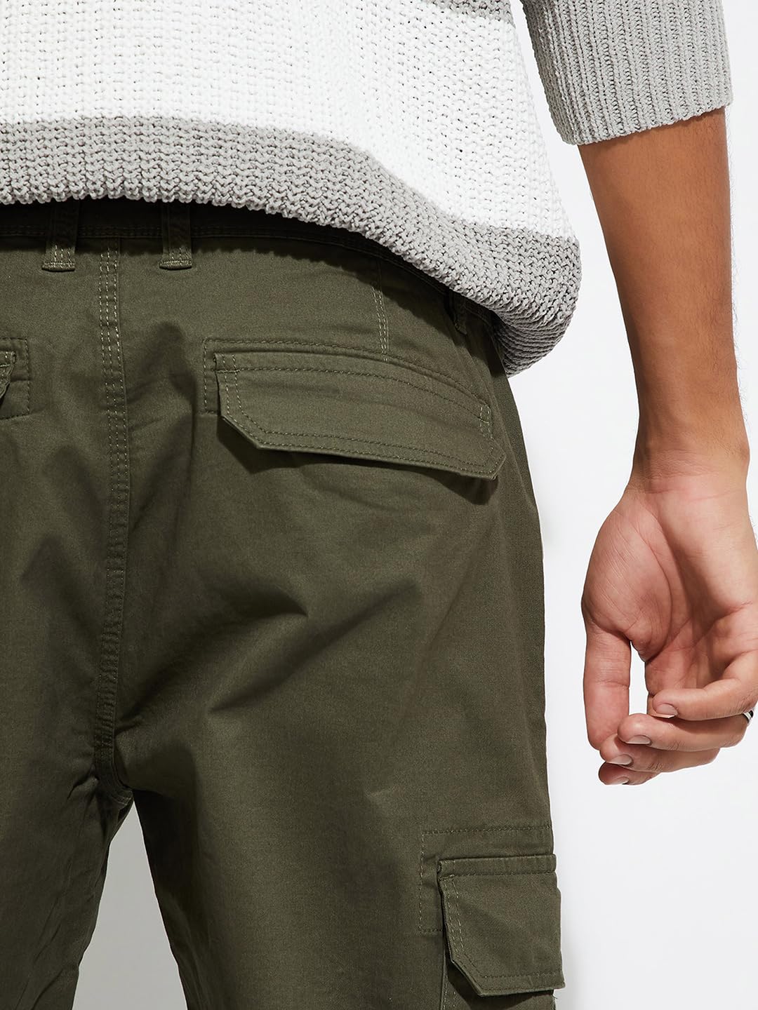 Max URB_N Men Relaxed Fit Solid Cargos (Green_34)