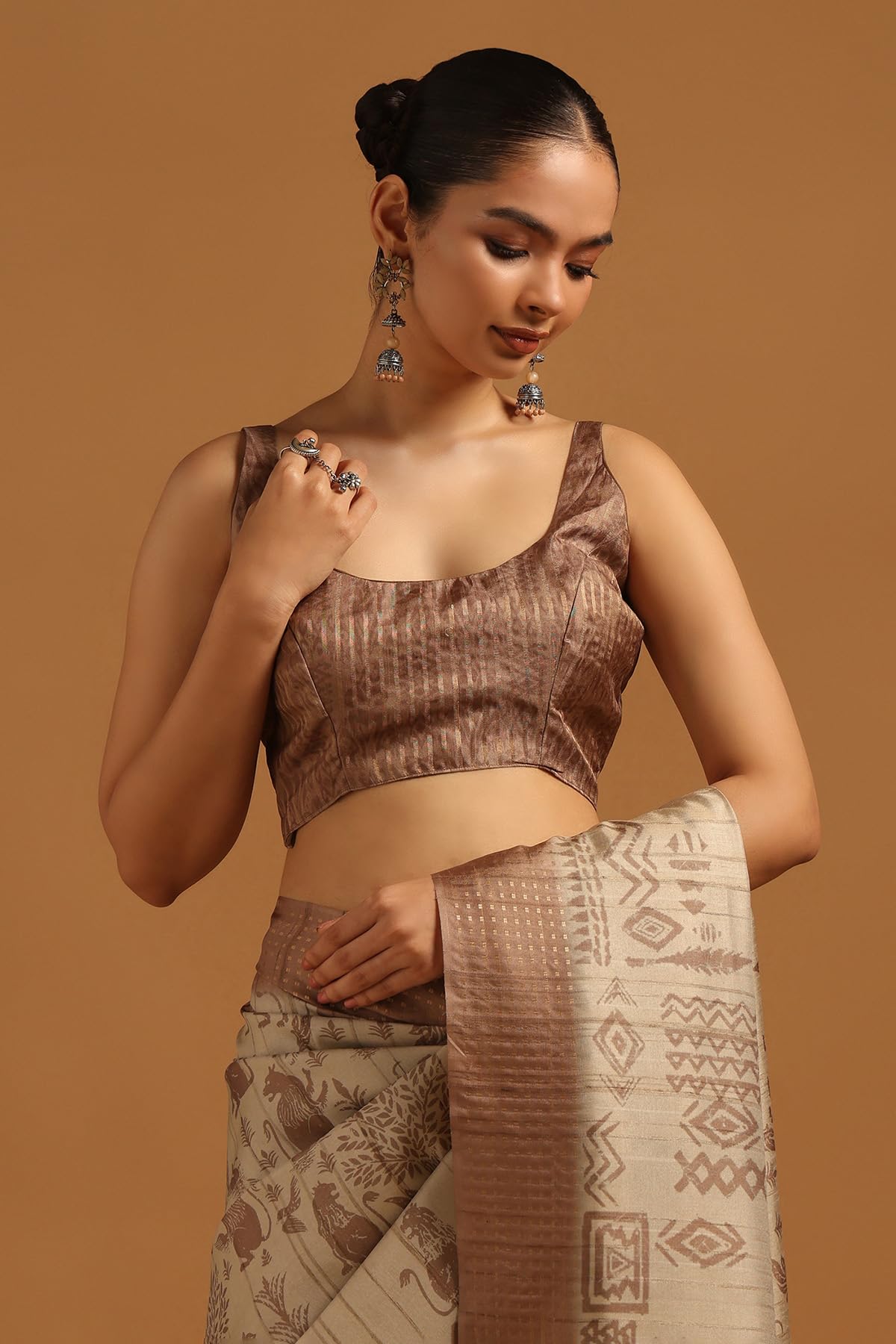 Soch Womens Beige Tussar Warli Saree