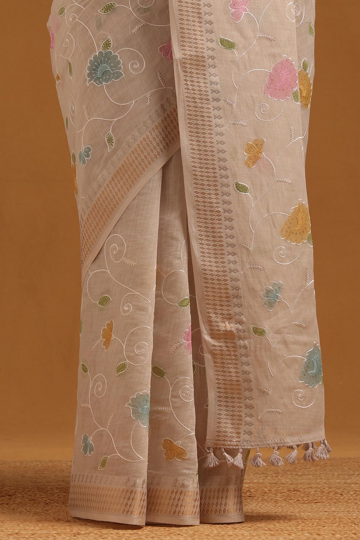 Soch Womens Light Grey Linen Floral Saree With Embroidery and Sequin Details