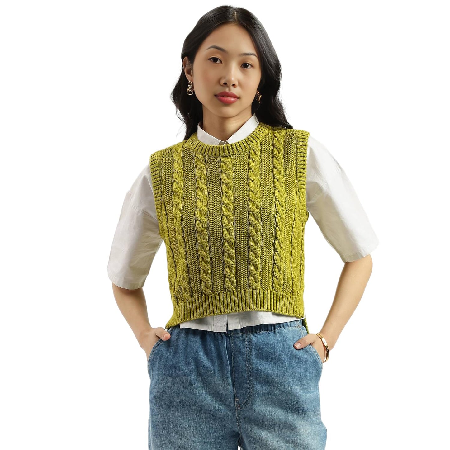 United Colors of Benetton Round Neck Textured Cable Knit Sweater