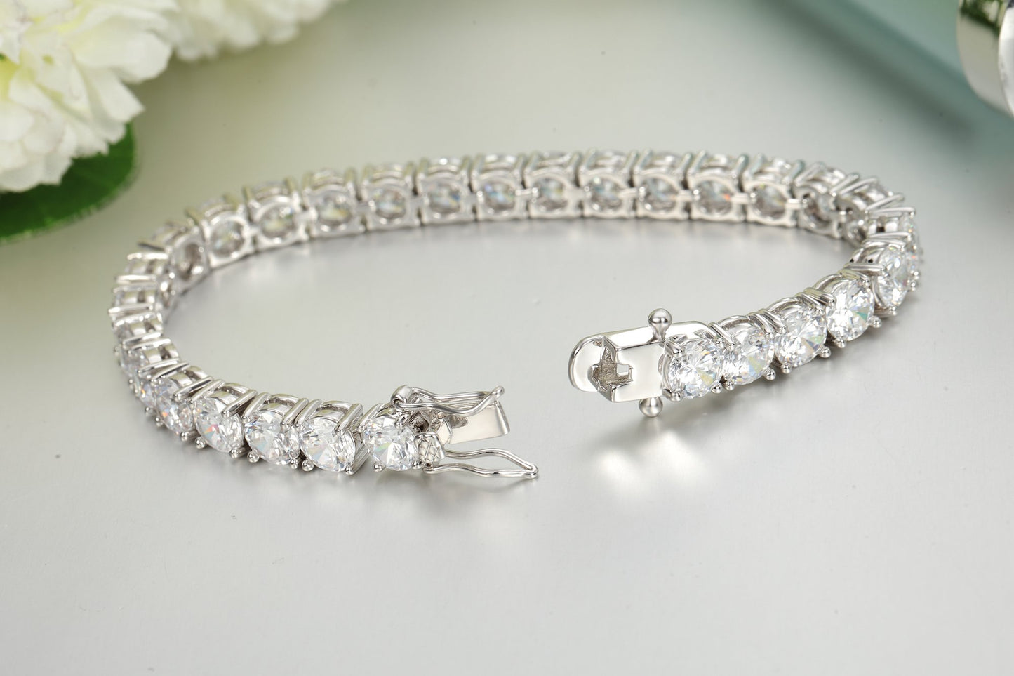 Ananth Jewels Made with Swarovski Zirconia Solitaire Pure Brilliance Bracelet for Women (Metal : Alloy)