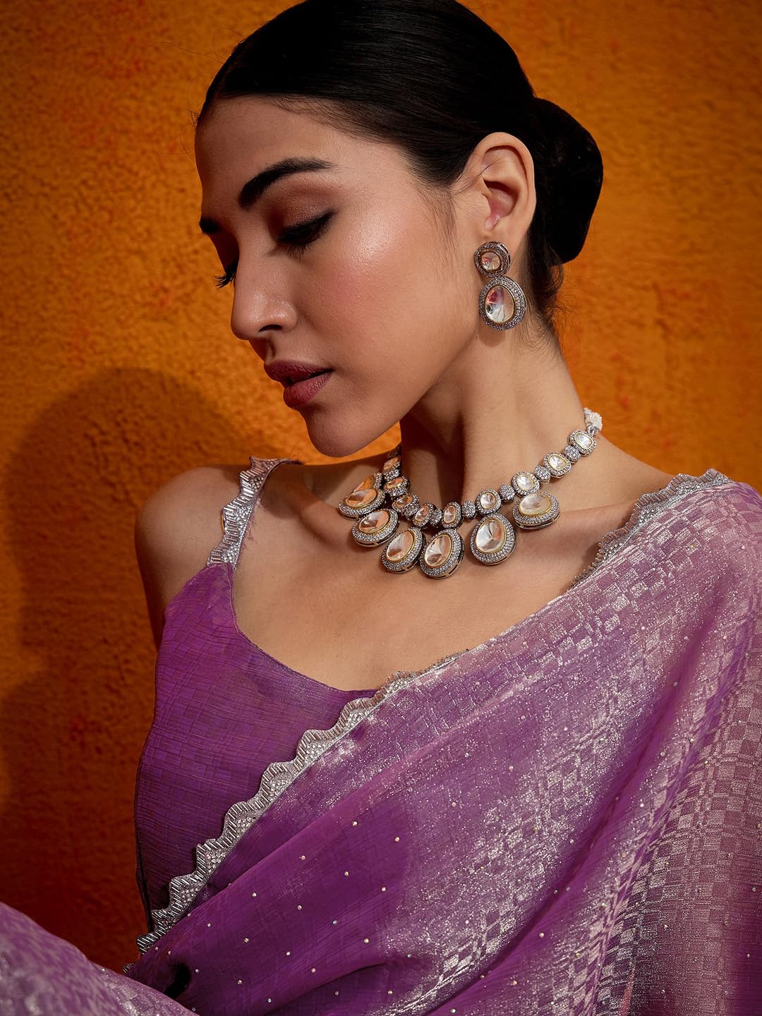 AKHILAM Women's Organza Paisley Embellished Saree With Unstitched Blouse Piece(Mauve_BRYZRKAN1002_SL)