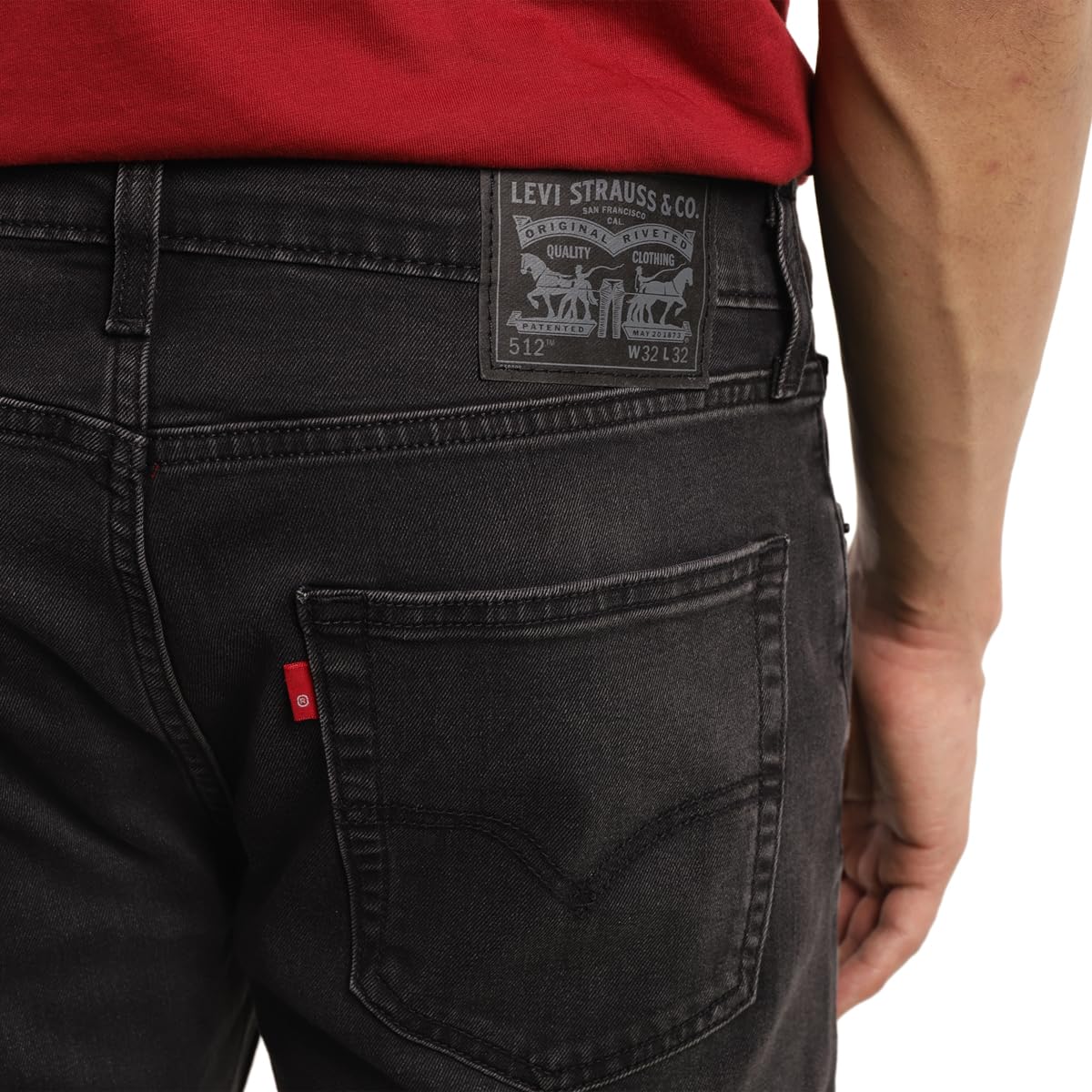 Levi's Men's 512 Slim Tapered Fit Mid-Rise Light Fade Stretchable Mid Rise Jeans Black, 34