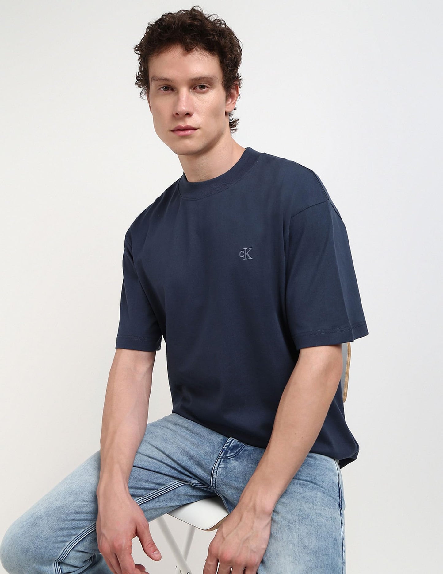 Calvin Klein Jeans Men Blue Solid Round Neck Short Sleeves T-Shirt