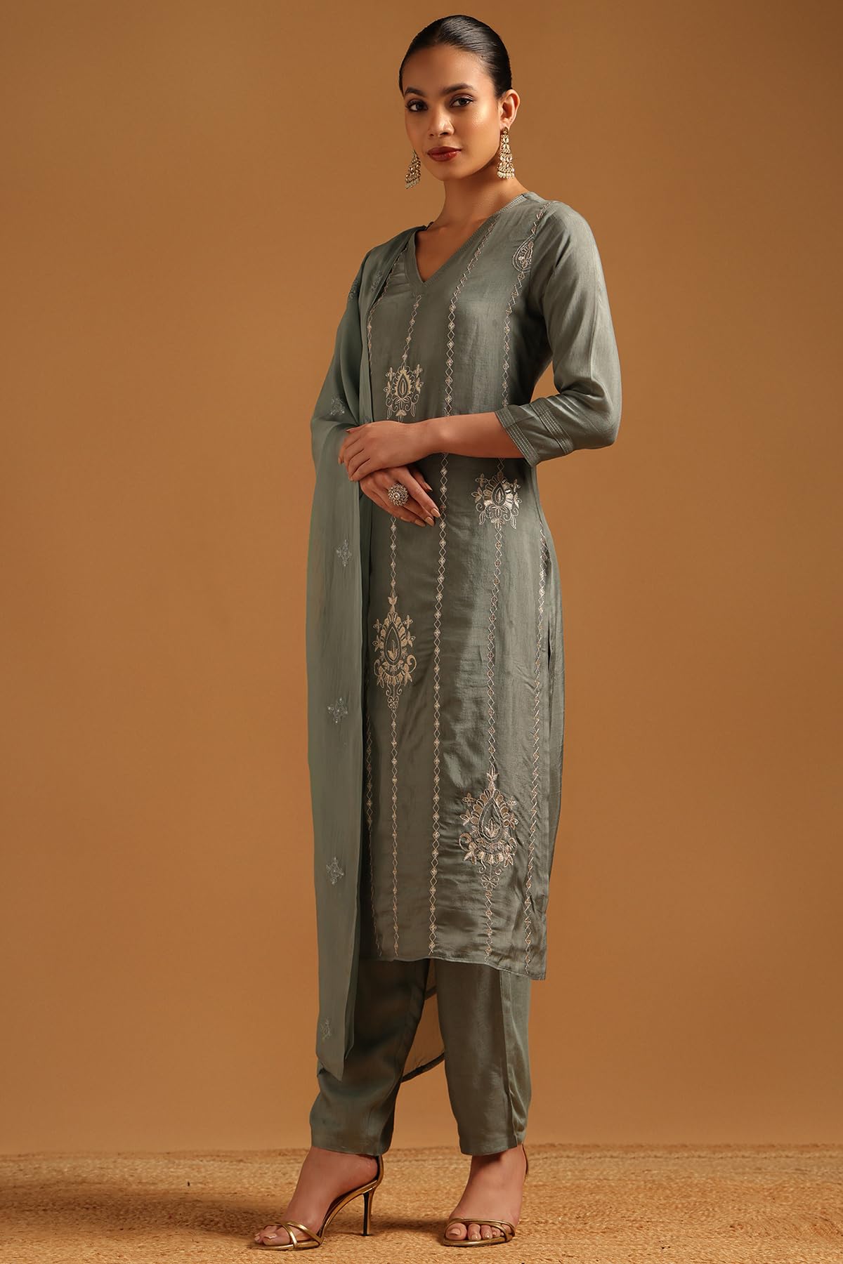 Soch Womens Green Dola Silk Ethnic Motifs Salwar Suit With Sequins