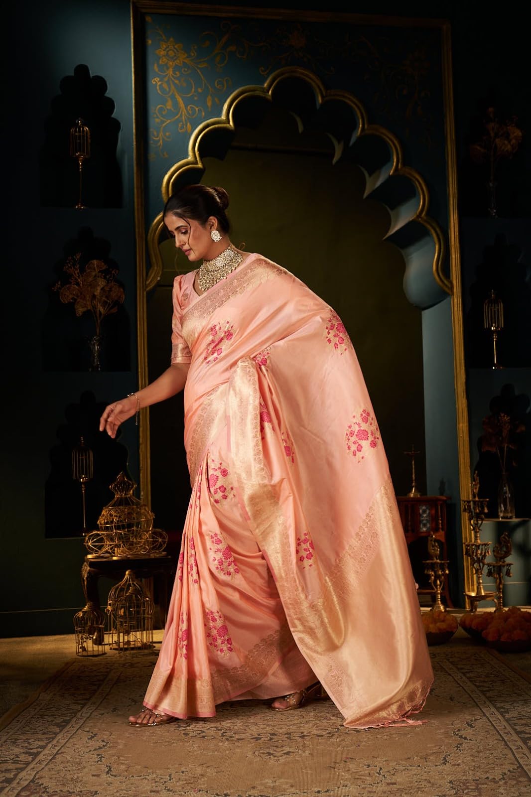SWORNOF Women's Banarasi silk Saree With Unstitched Blouse Piece (PEACH)