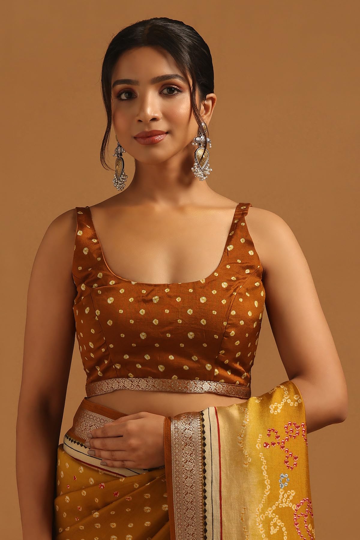 Soch Womens Gold Poly Viscose Bandhani Saree