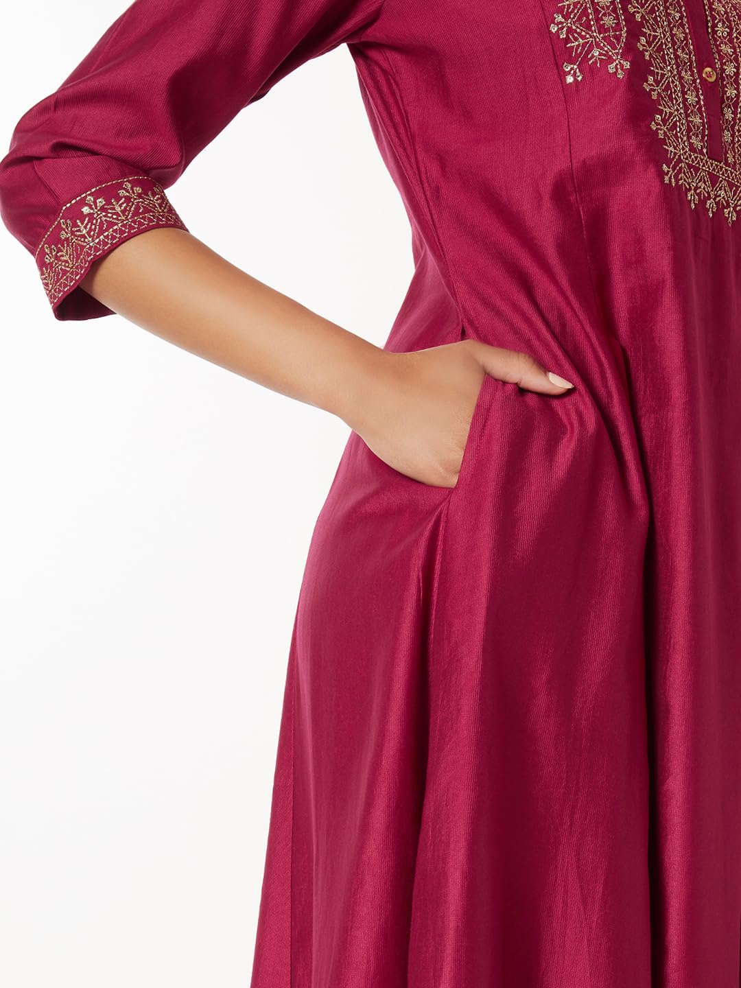 Max Women's Polyester Blend Kurta Set