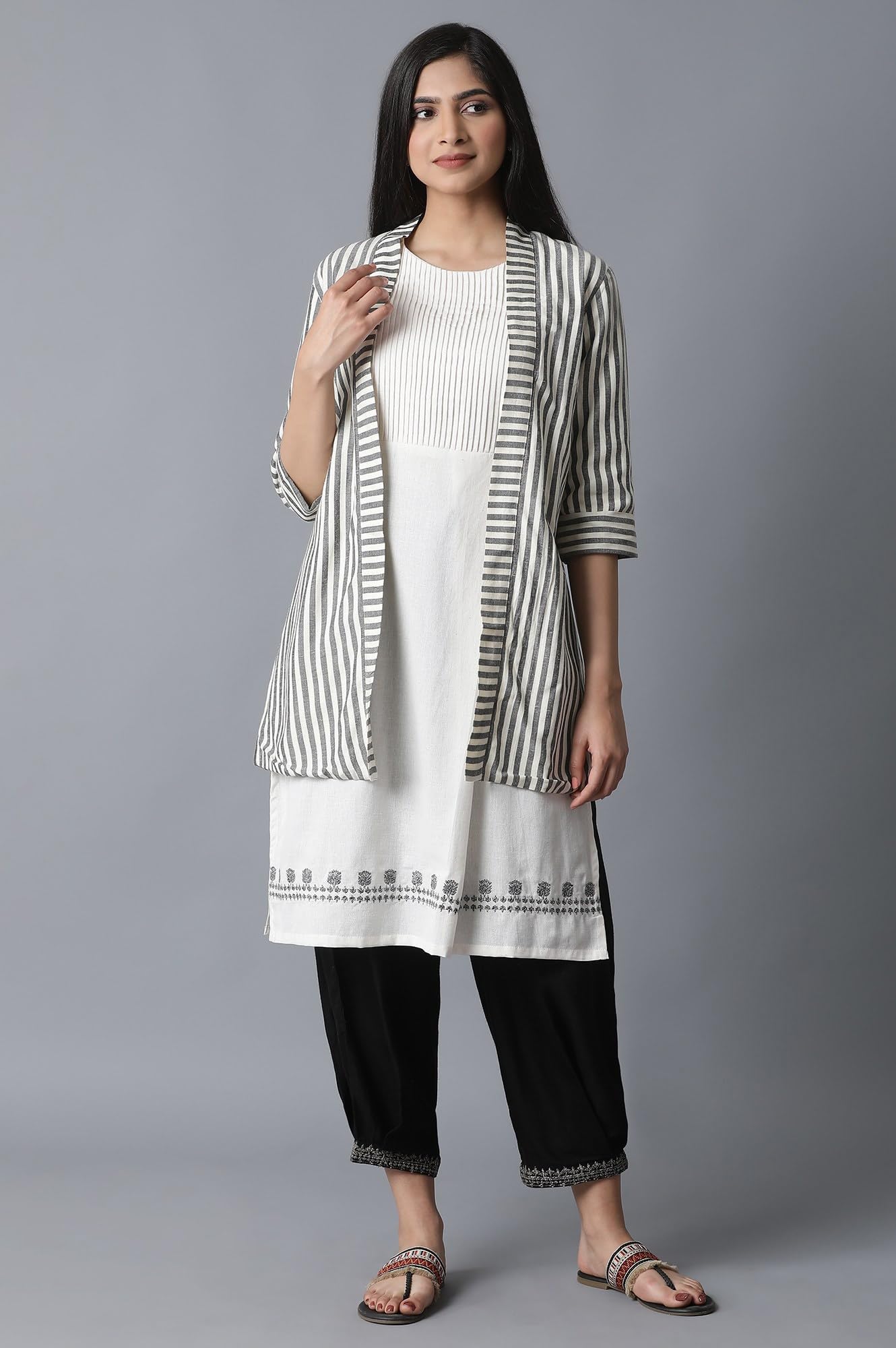 W for Woman Women's Ecru & Black Striped Shrug (21FEW14383-311847_Beige_XS)