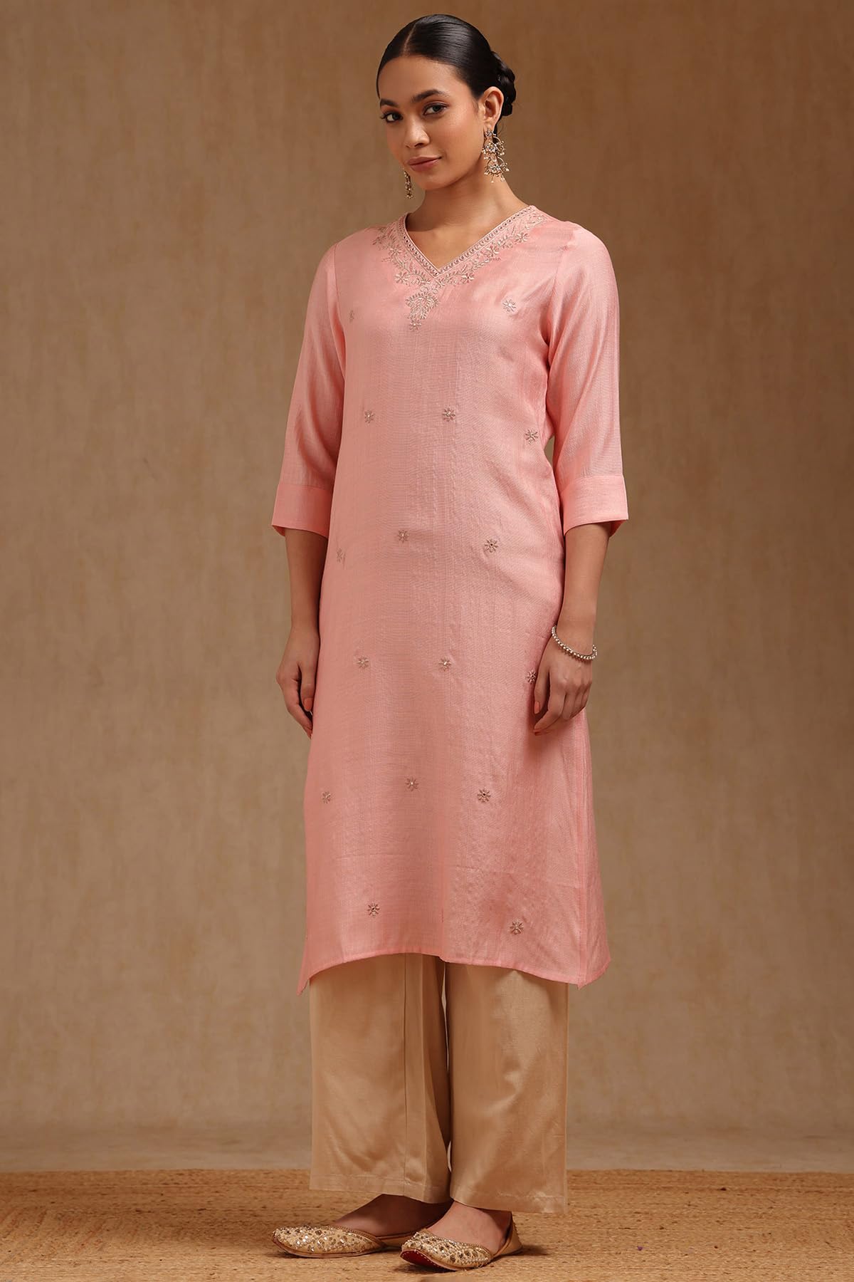 Soch Womens Pink Gadwal Embroidered Kurta with Thread Work