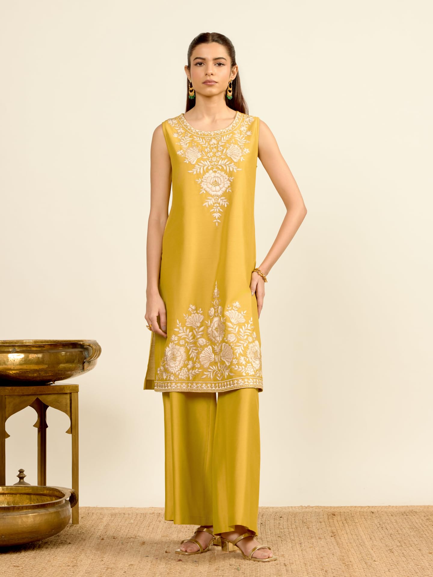 Aarke Ritu Kumar Lime Green Aroma Solid Kurta With Pant And Dupatta