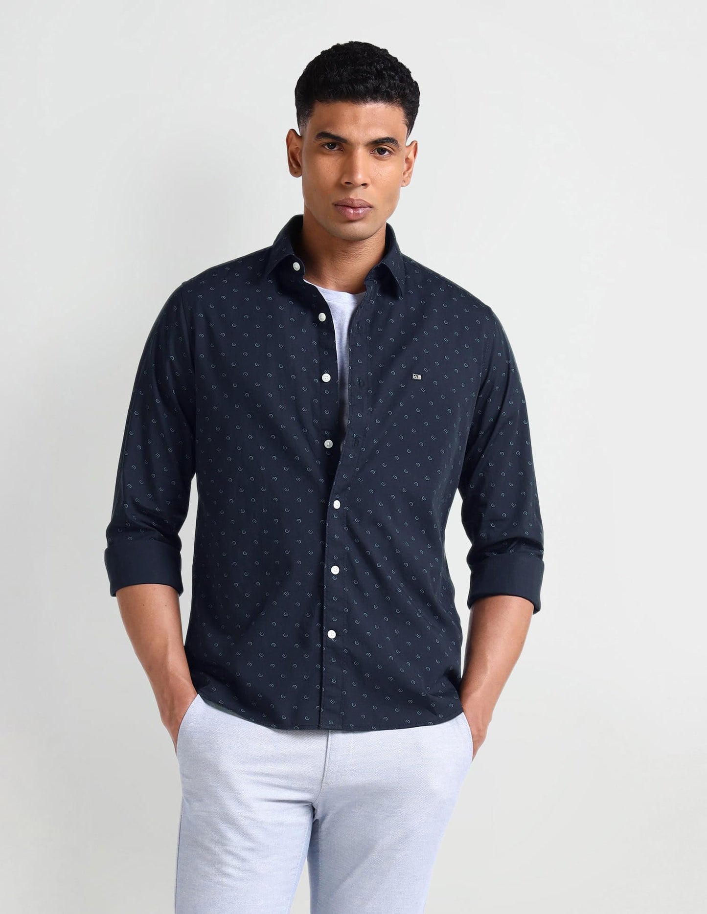 Arrow Sports Mens Blue Geometric Collared Neck Long Sleeve Men's Shirts (ASAEOSH1087_Blue_40)