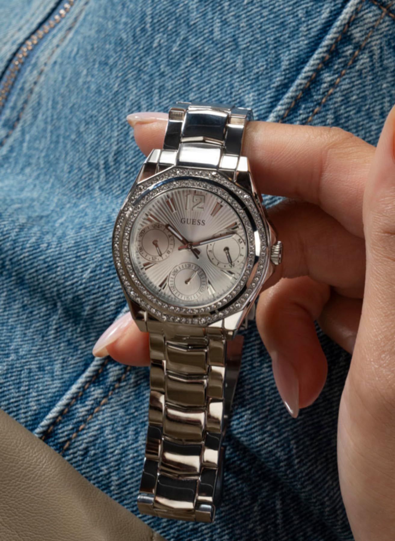 GUESS Ritzy Women's Stainless Steel Watch, Silver, bracelet