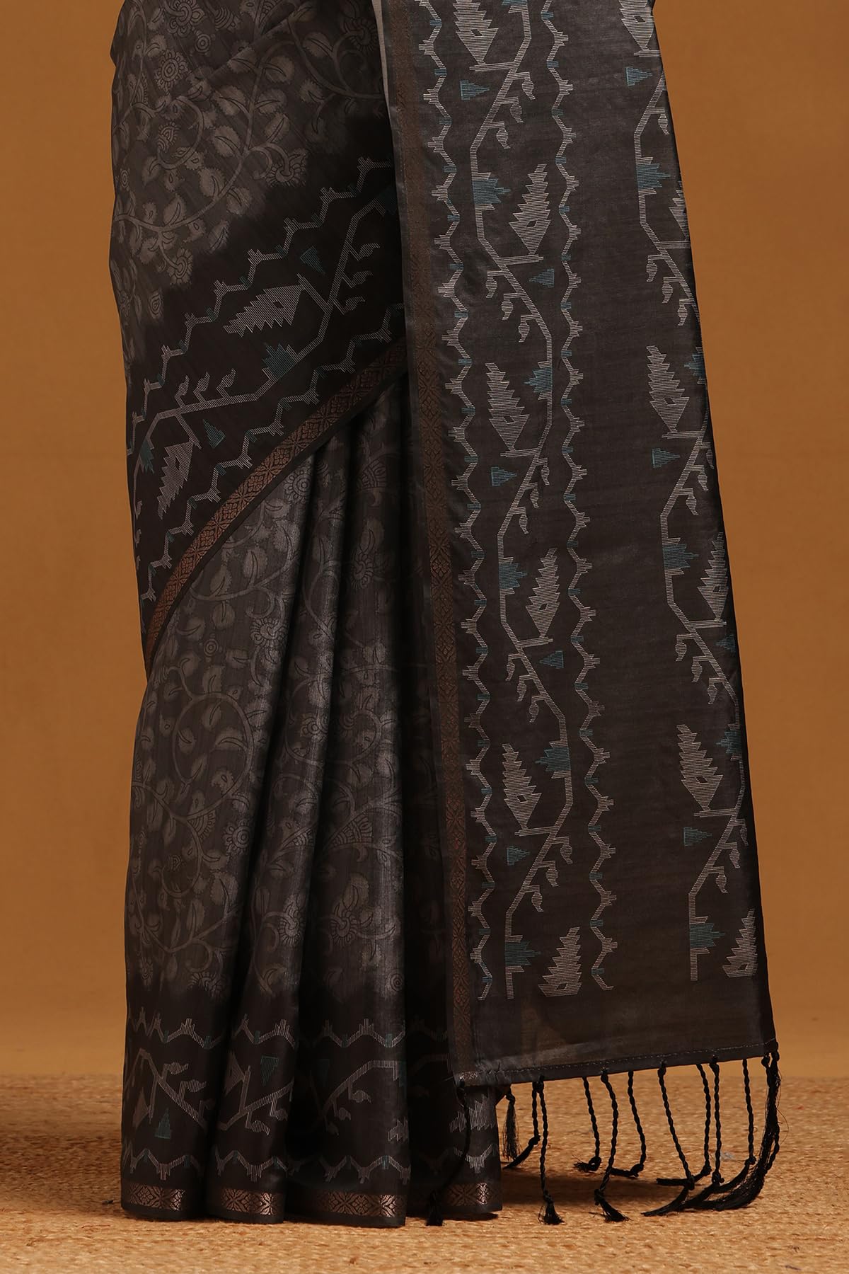 Soch Womens Black Tussar Botanical Saree