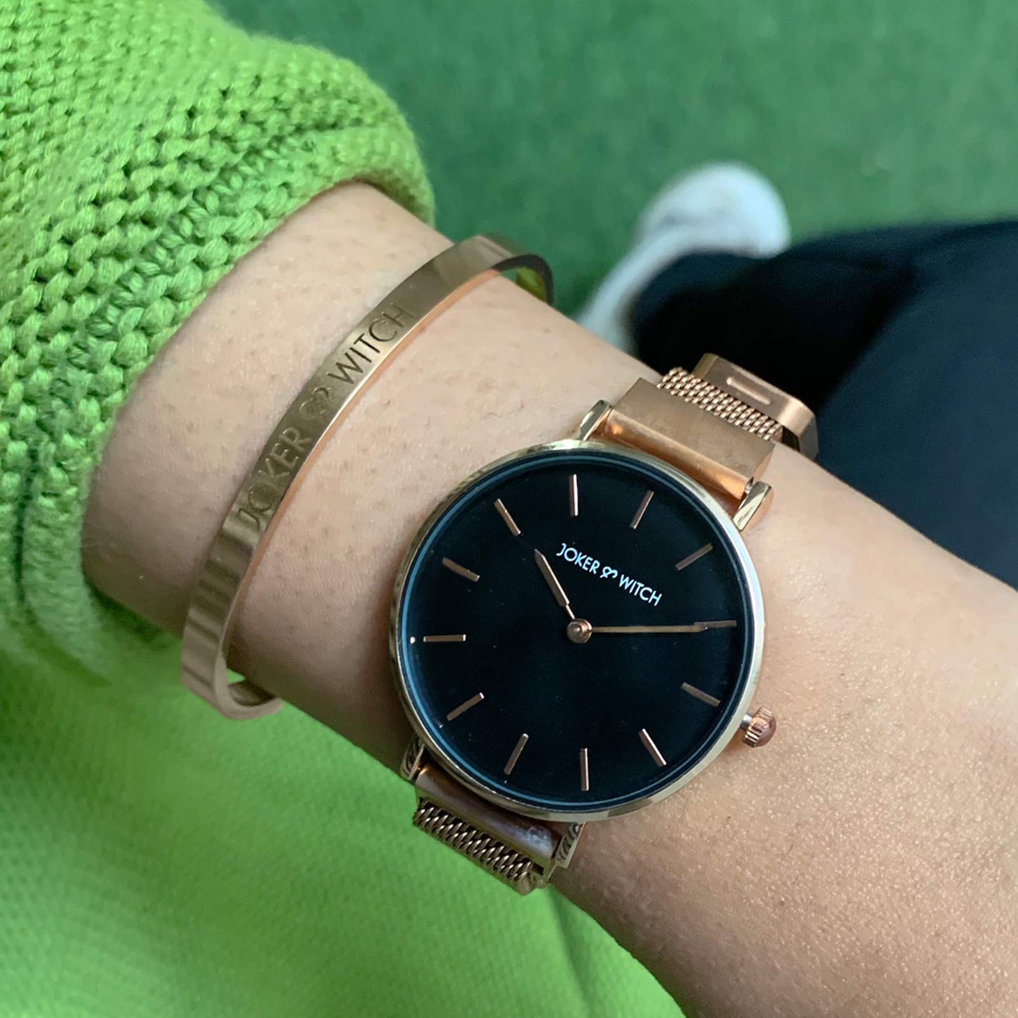 Joker & Witch Stainless Steel Dandelion Rosegold Analogue Watch Bracelet Stack For Women's