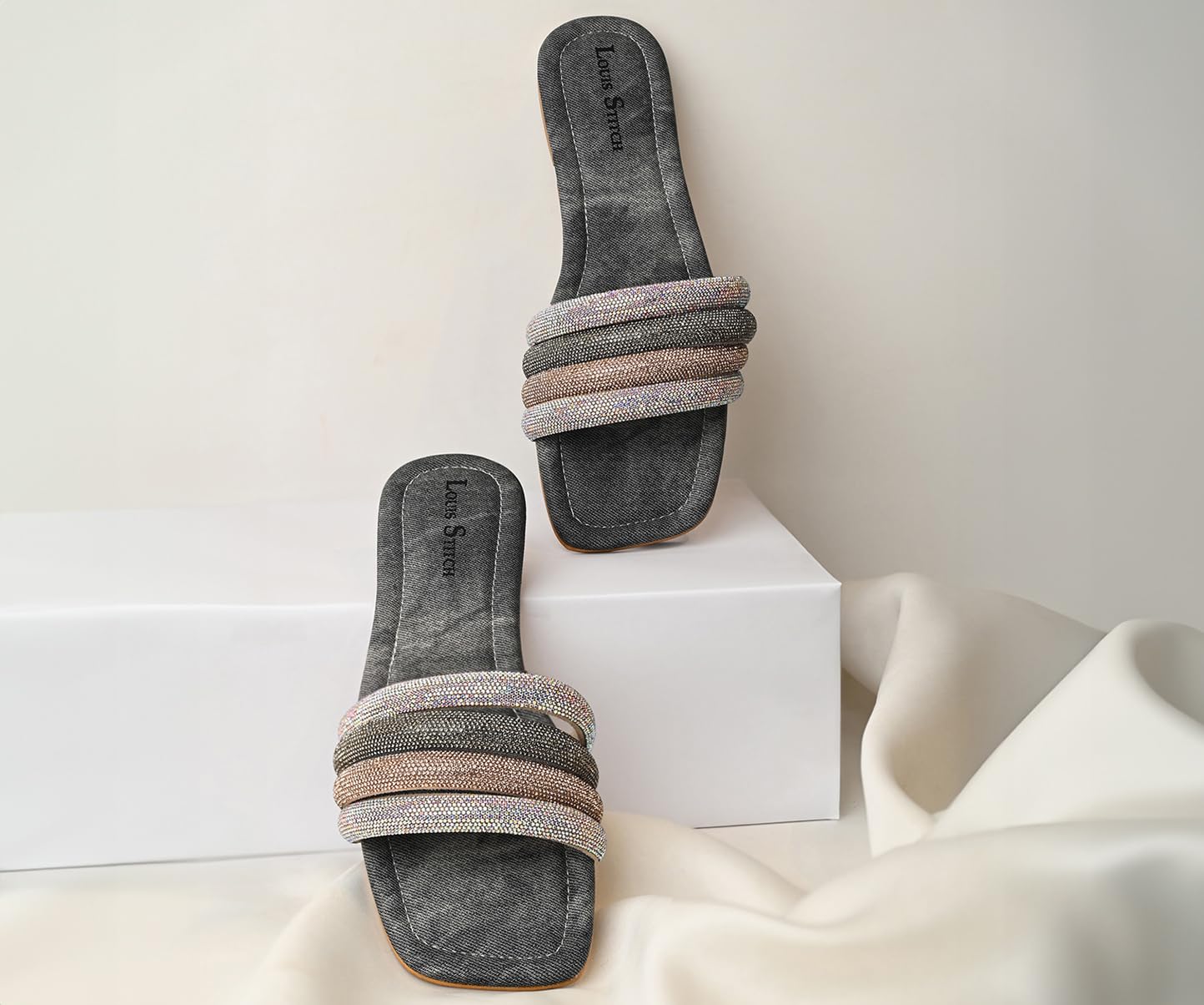 LOUIS STITCH Women’s Fashion Flat Slip-On Sandals | Open Toe Grey Glitter Strap Flat Slipper for Ladies, Comfortable Slipper | LSOF-LDSL-GLFSGY | (UK-5)