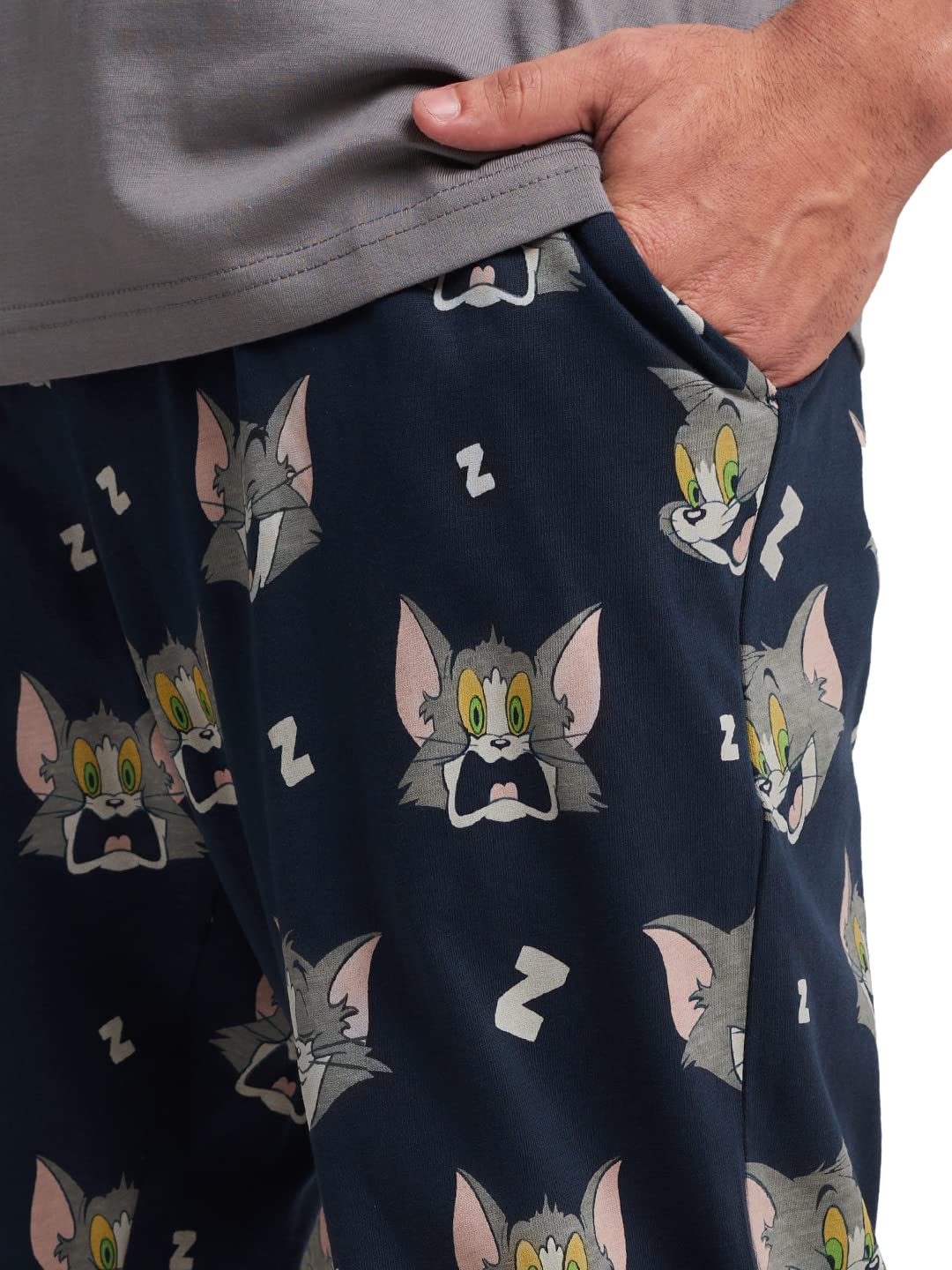 The Souled Store Men Official Tom and Jerry: Don't Wake Me Up Navy Blue Printed Pajamas