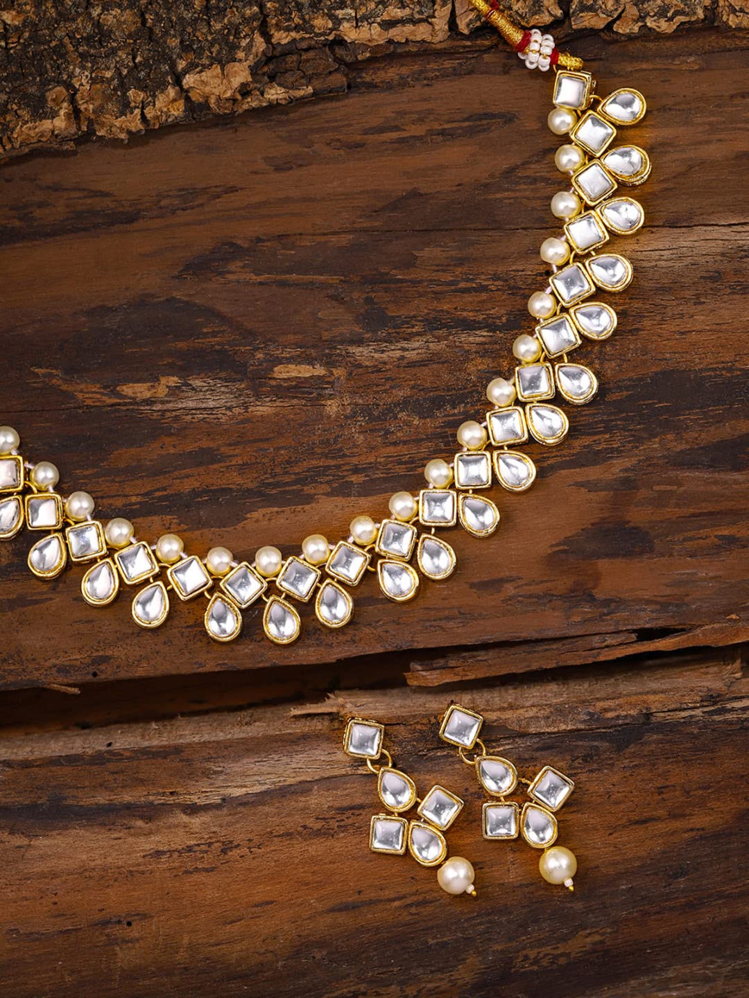 ZAVERI PEARLS Gold Tone Traditional Kundan & Pearls Necklace Set For Women-ZPFK8675