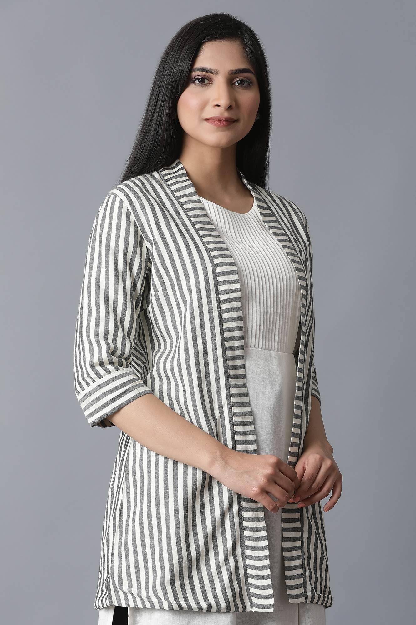 W for Woman Women's Ecru & Black Striped Shrug (21FEW14383-311847_Beige_XS)