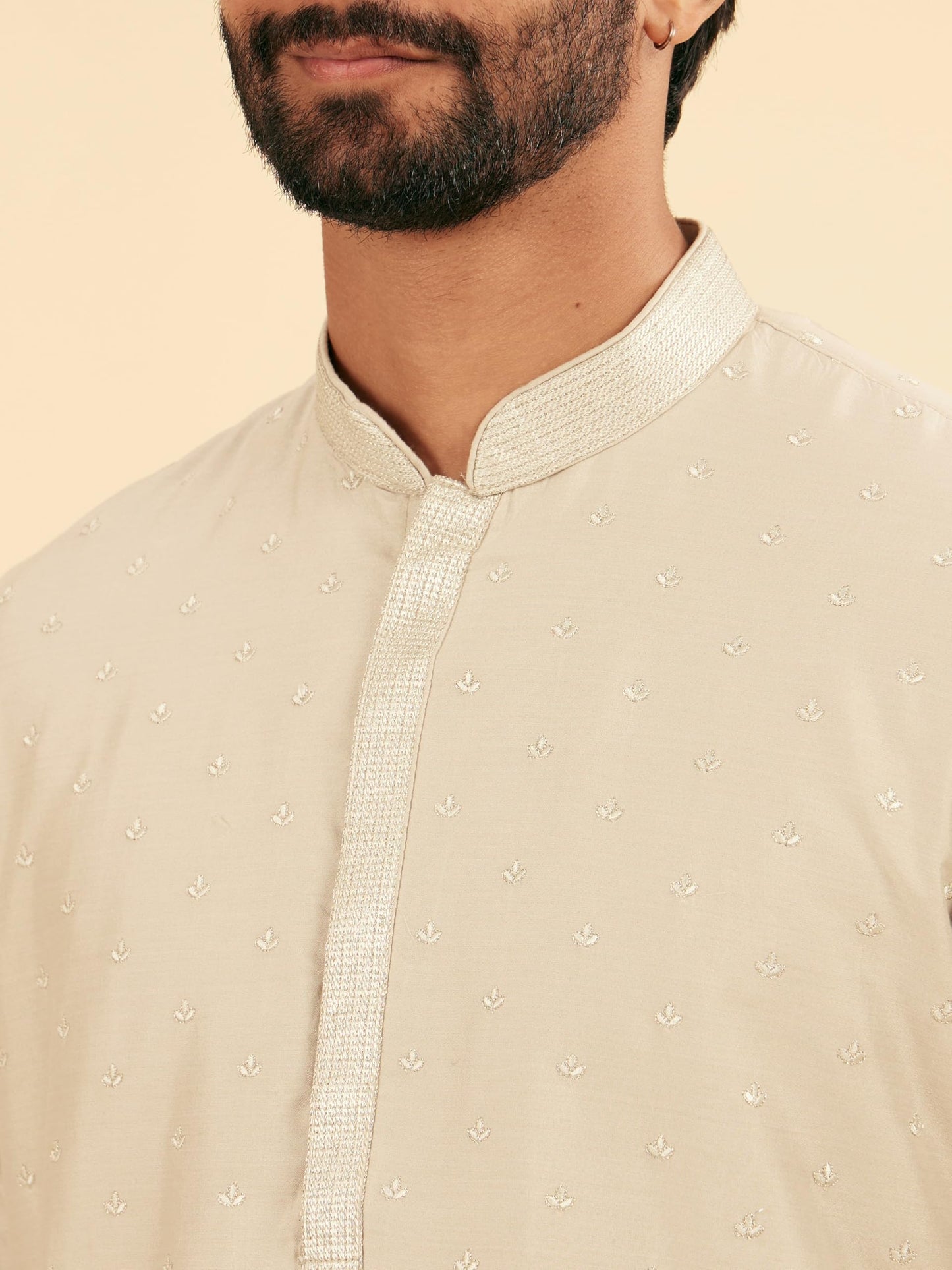 Manyavar Men's Viscose Blend Thread Embroidery Kurta Set (Light Grey,XXXL)