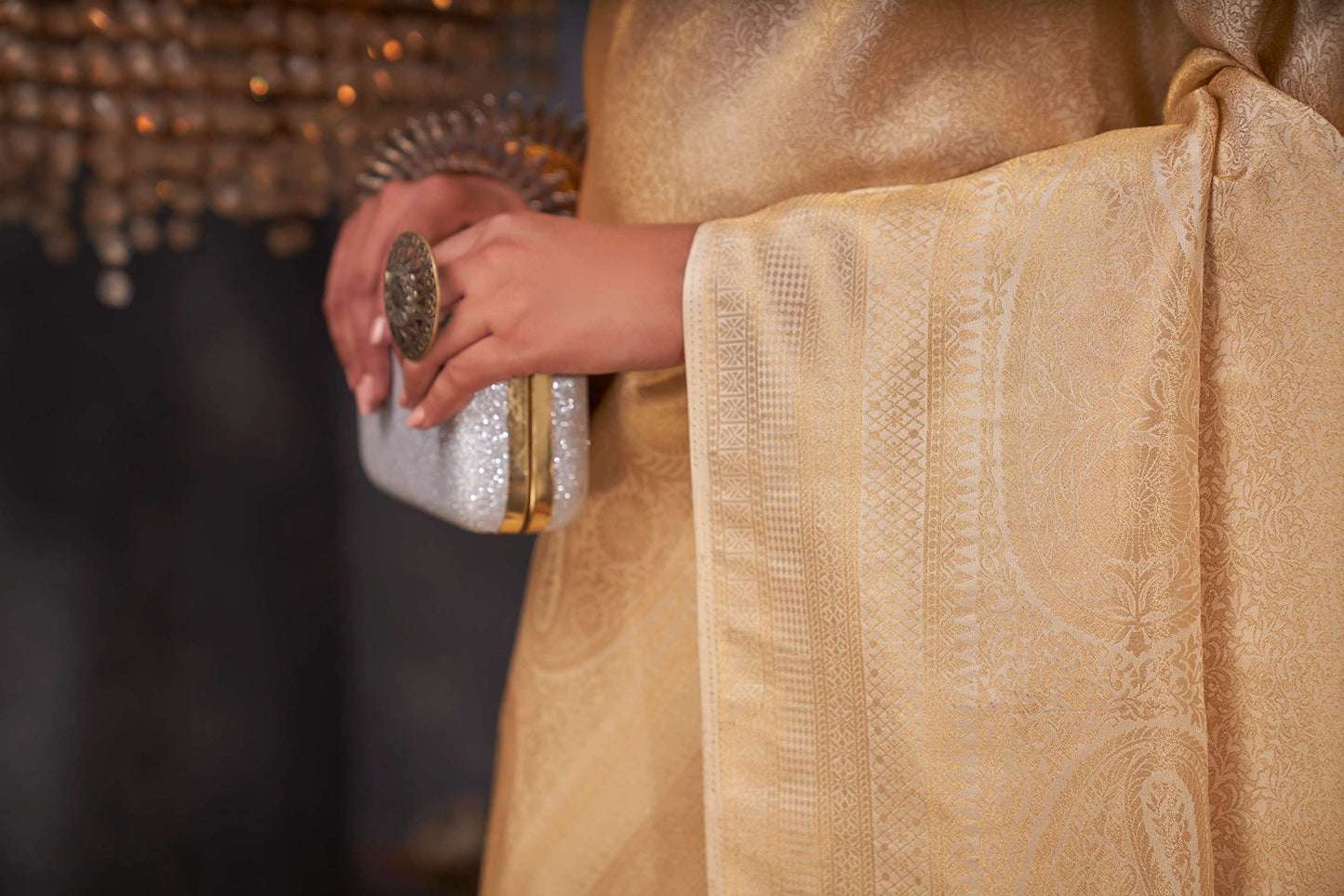 Vardha Women's Kanchipuram Art Silk Saree with Unstitched Blouse Piece - Gold Zari Woven Work Sarees for Wedding (Aashni Silk_521)