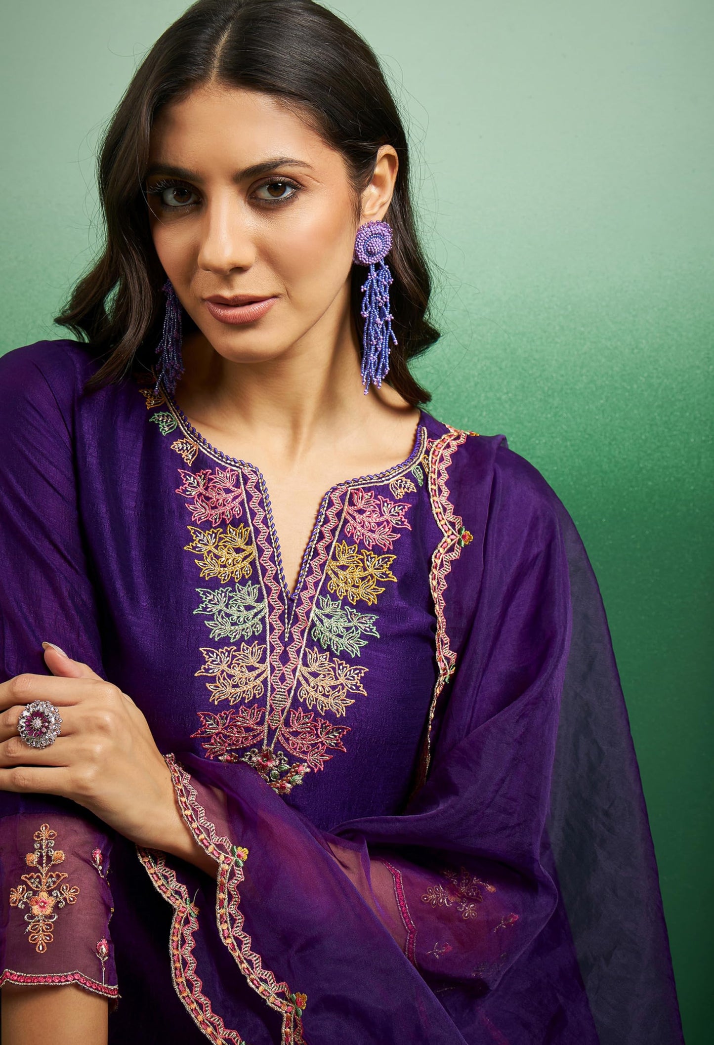 SheWill Women's Purple Embroidered Notch Neck Silk Blend Kurta Set with Palazzo & Organza Dupatta | Sangria Kurta Set for Women Navratri Kurta