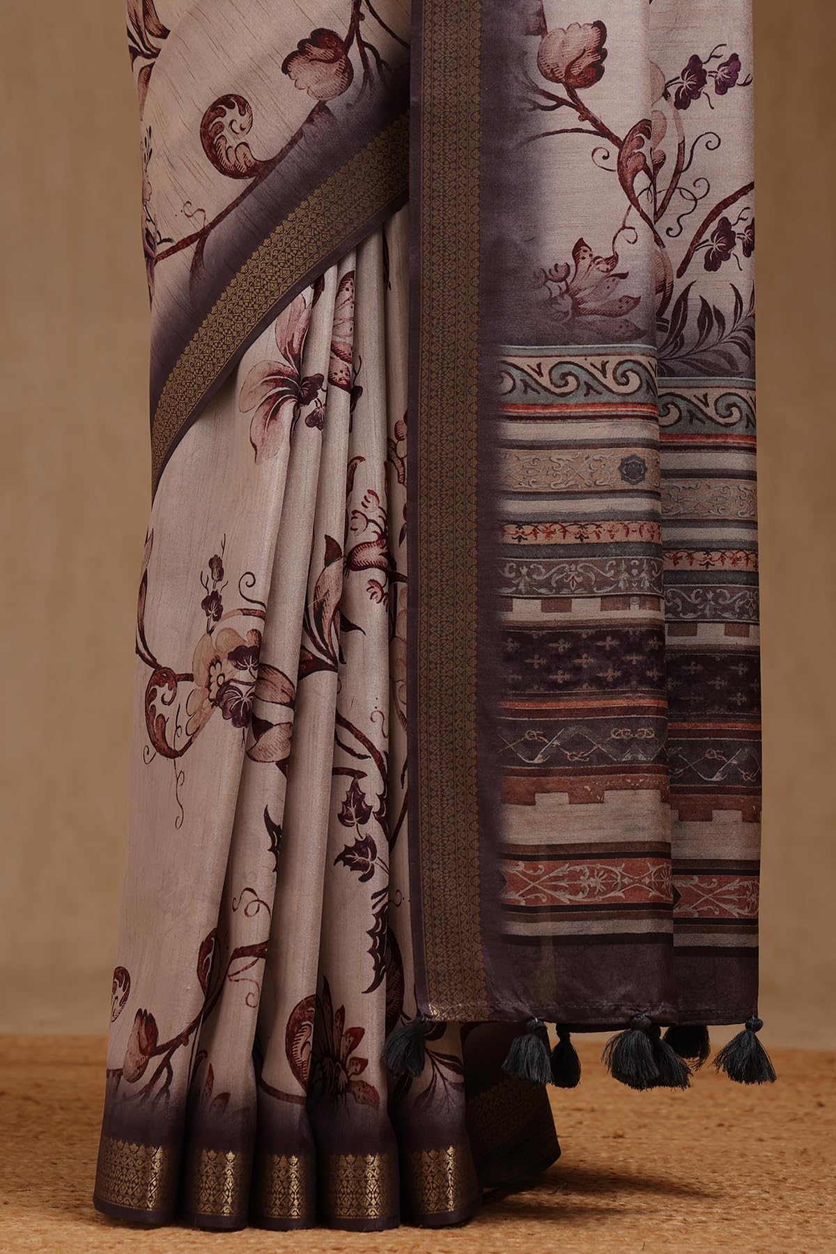 Soch Womens Grey Tussar Botanical Print Saree