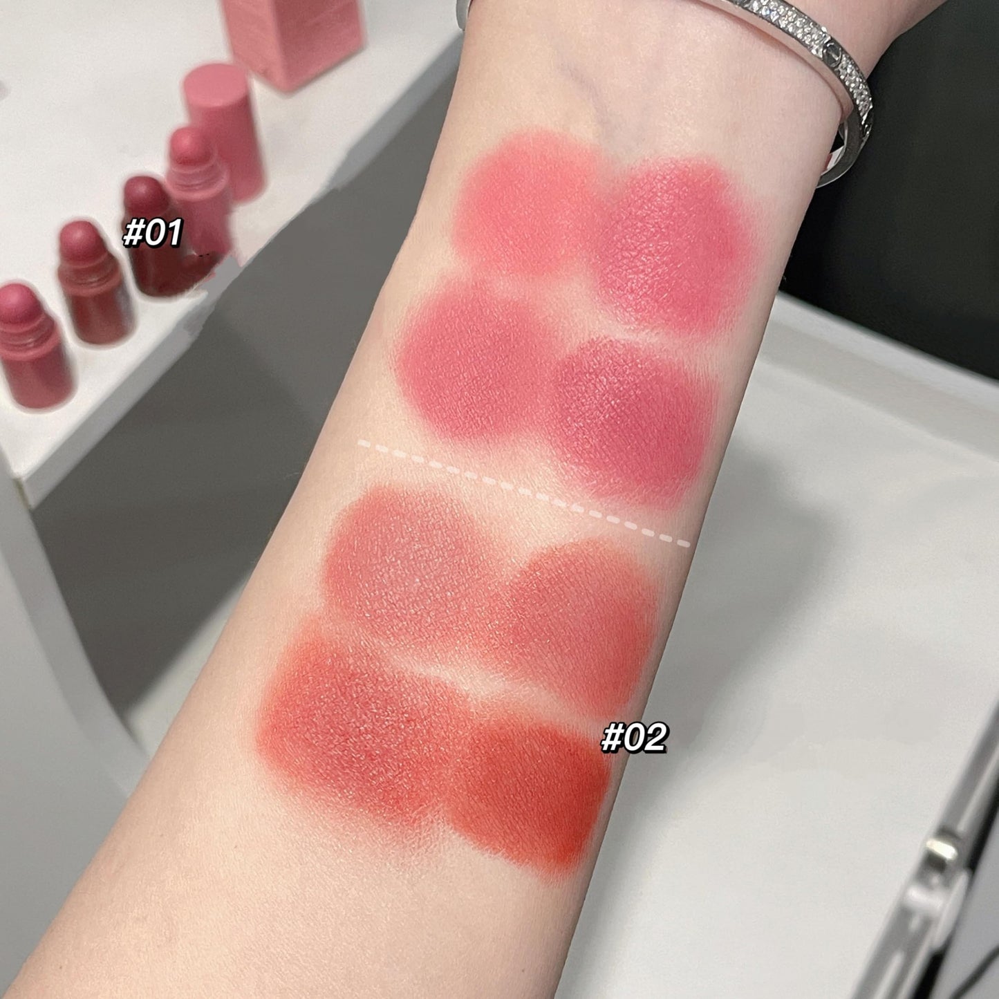 GEGE BEAR L'Amour 4-in-1 Velvet Matte Lipstick Crayon – Compact Design, Vibrant Shades, Long-Lasting & Smooth Application (SET 01, PACK OF 1)
