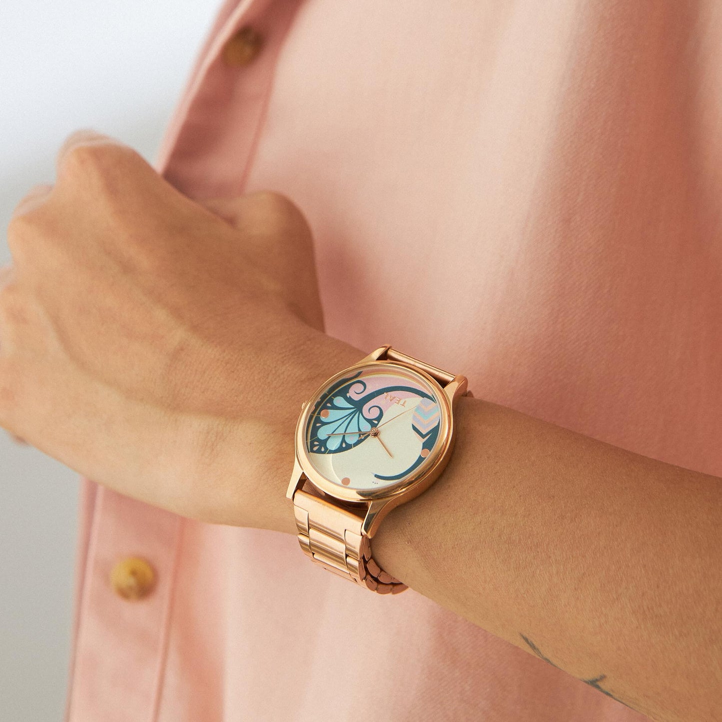 TEAL BY CHUMBAK Round Dial Analog Hand Watch for Women, Gifts for Women/Girls/Ladies, Stylish Fashion Watch for Casual/Work