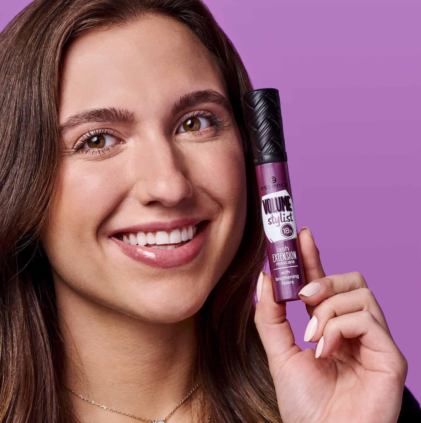 Essence Volume Stylist 18H Lash Extension Mascara