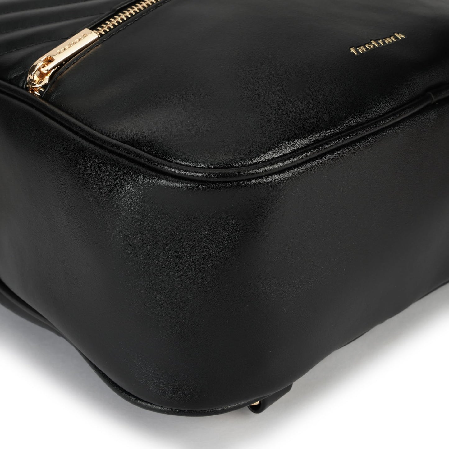 Quilted Faux Leather Backpack for Women | Minimalist Everyday Bag with Zipper Closure, Inner Organizer Pockets & Padded Straps | Stylish Black Backpack for College, Travel & Daily Use