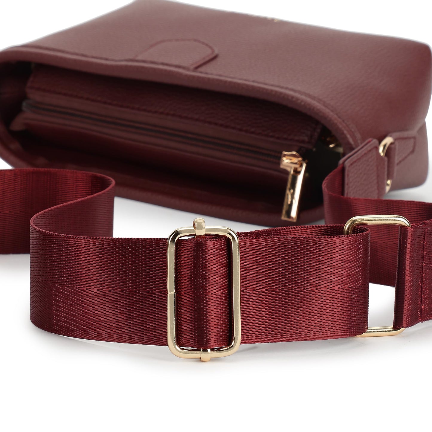 Fastrack Main Character Sling Bag for Women | Compact Crossbody with Magnetic Closure Flap, Adjustable Strap & Internal Zipper Pocket | Trendy Everyday Sling Bag