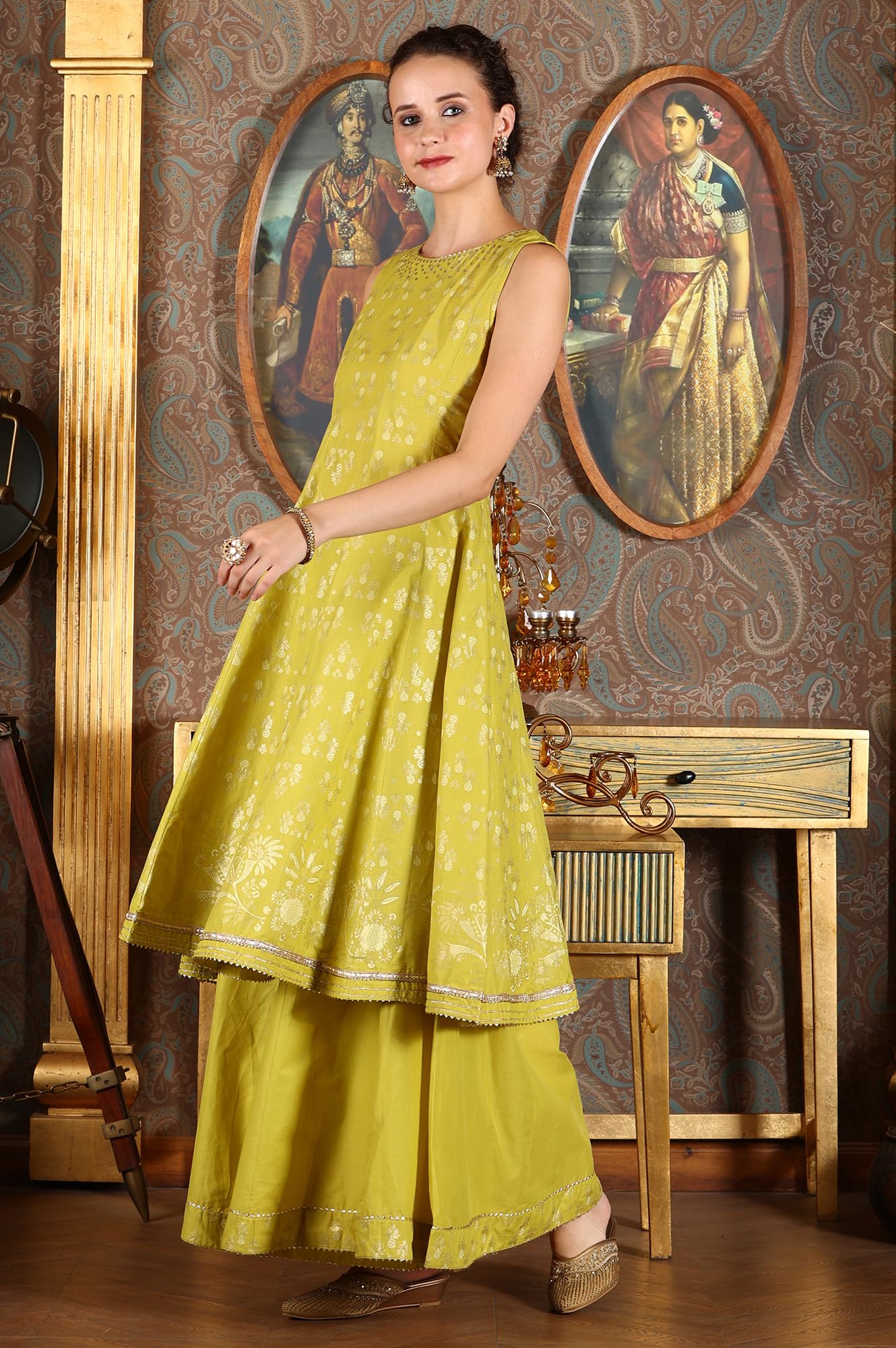 W for Woman Green Glitter Printed Embellished Sleeveless Flared Kurta, Culottes and Embroidered Dupatta Set (Size: 3XL)-24AUWS11714-124510