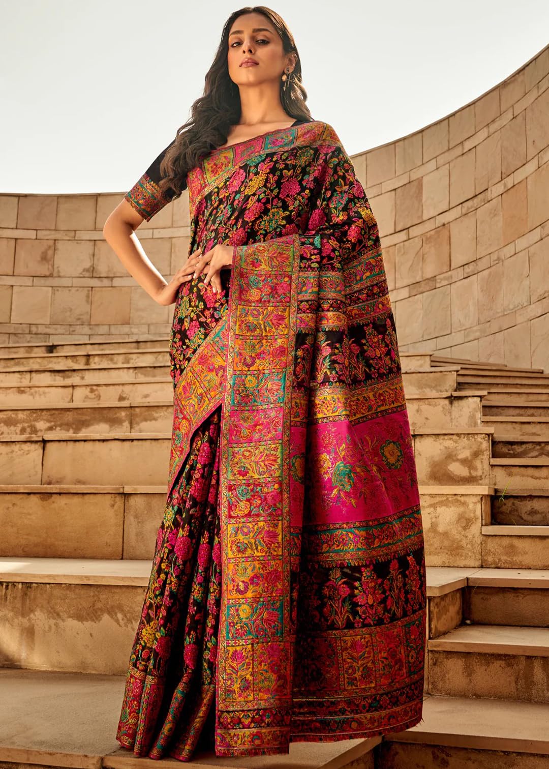 SAREE MALL Women's Black Cotton Silk Botanical Printed Saree With Unstitched Blouse (KSHMRI1002_GIF)