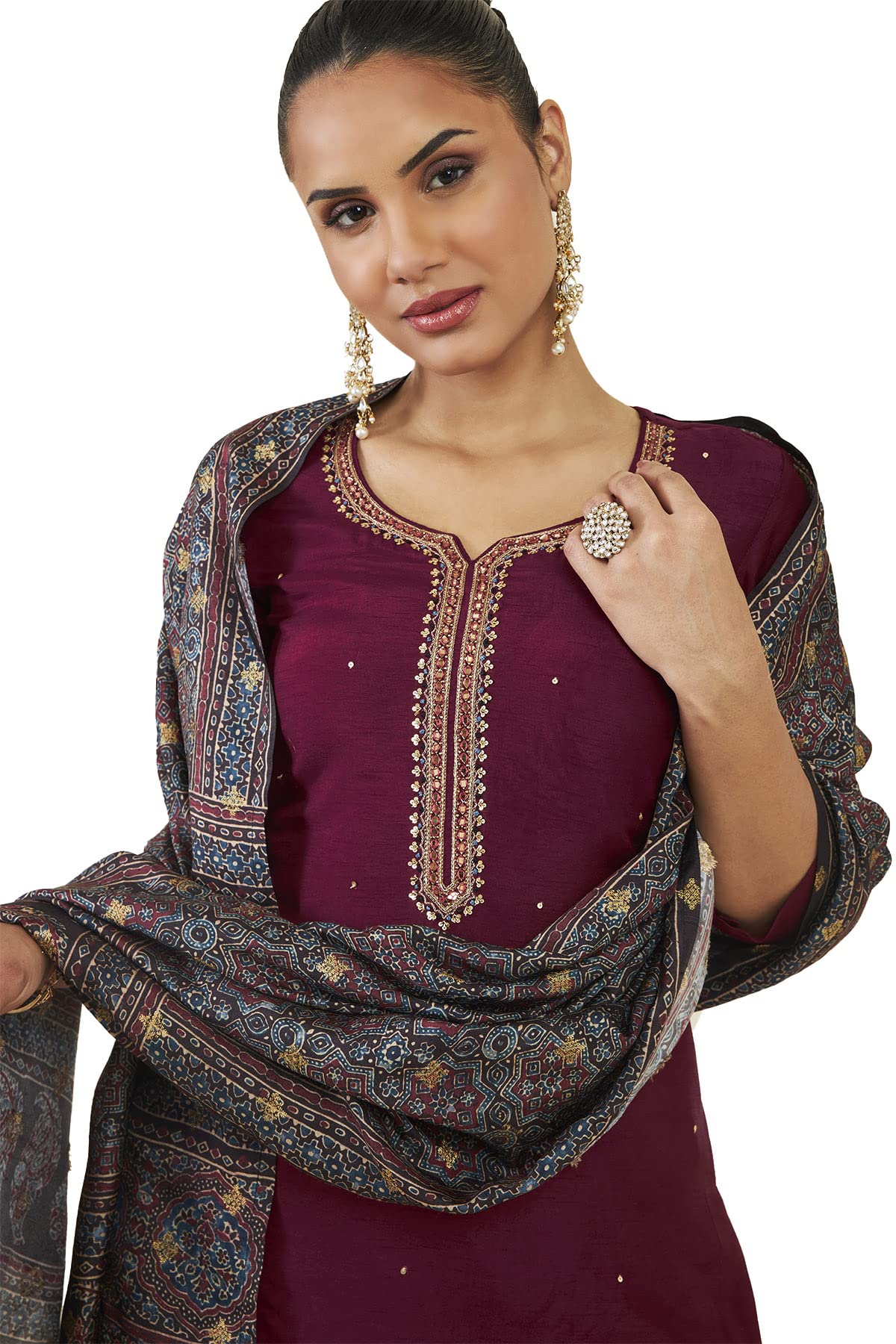 Soch Women Maroon Silk Blend Embellished Suit Set(8907715950458_Maroon_S)