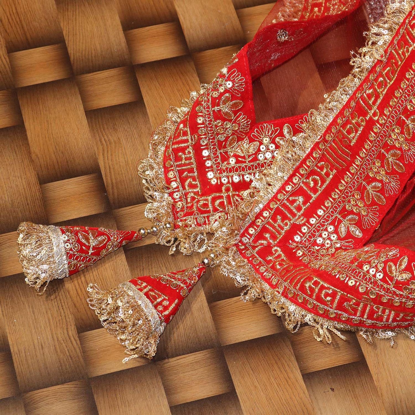 kaevion 2.5M Red Net Sada Saubhagyawati Bhav Bridal Wedding Dupatta With Sequins lace | Bridal Women's Net Dupatta | Traditional Dulhan Entry Chunni | Designer Contrast Dupatta for Lehenga Saree