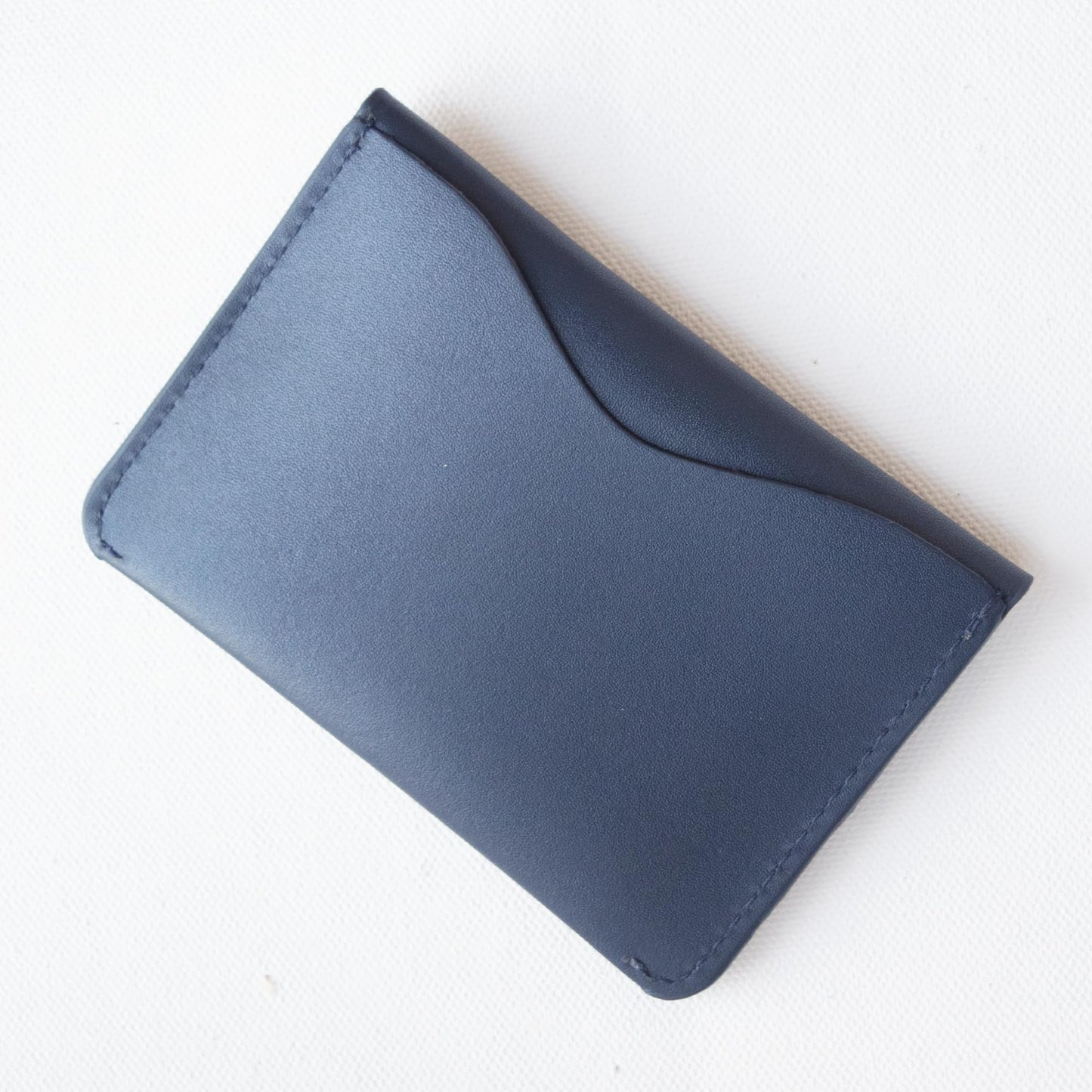 Atoll Leather Wallet for Men | Men’s Minimalist Loop Wallet | Top Grain Leather Stylish Credit Card Holder | Cash Compartment | Slim Card Holder