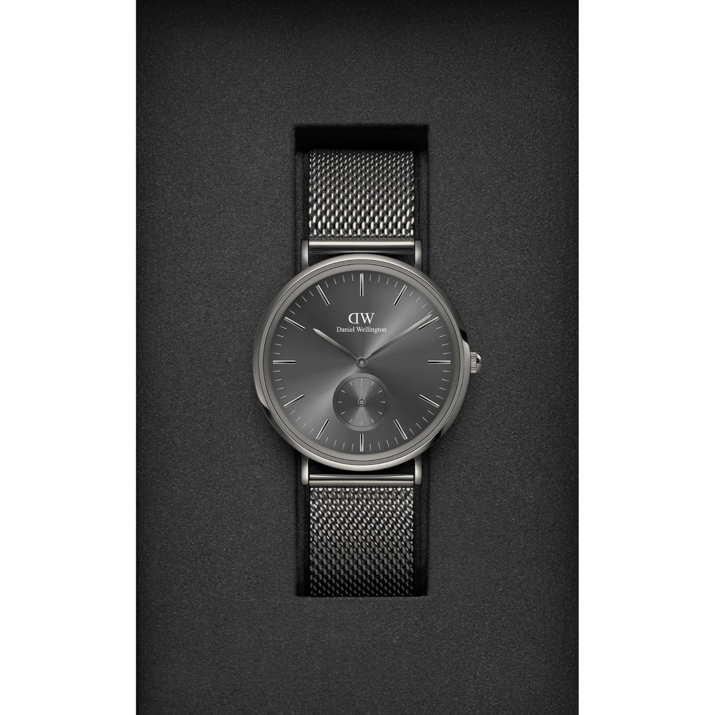 DANIEL WELLINGTON Men Graphite Grey Round Analogue Watch- DW00100712K