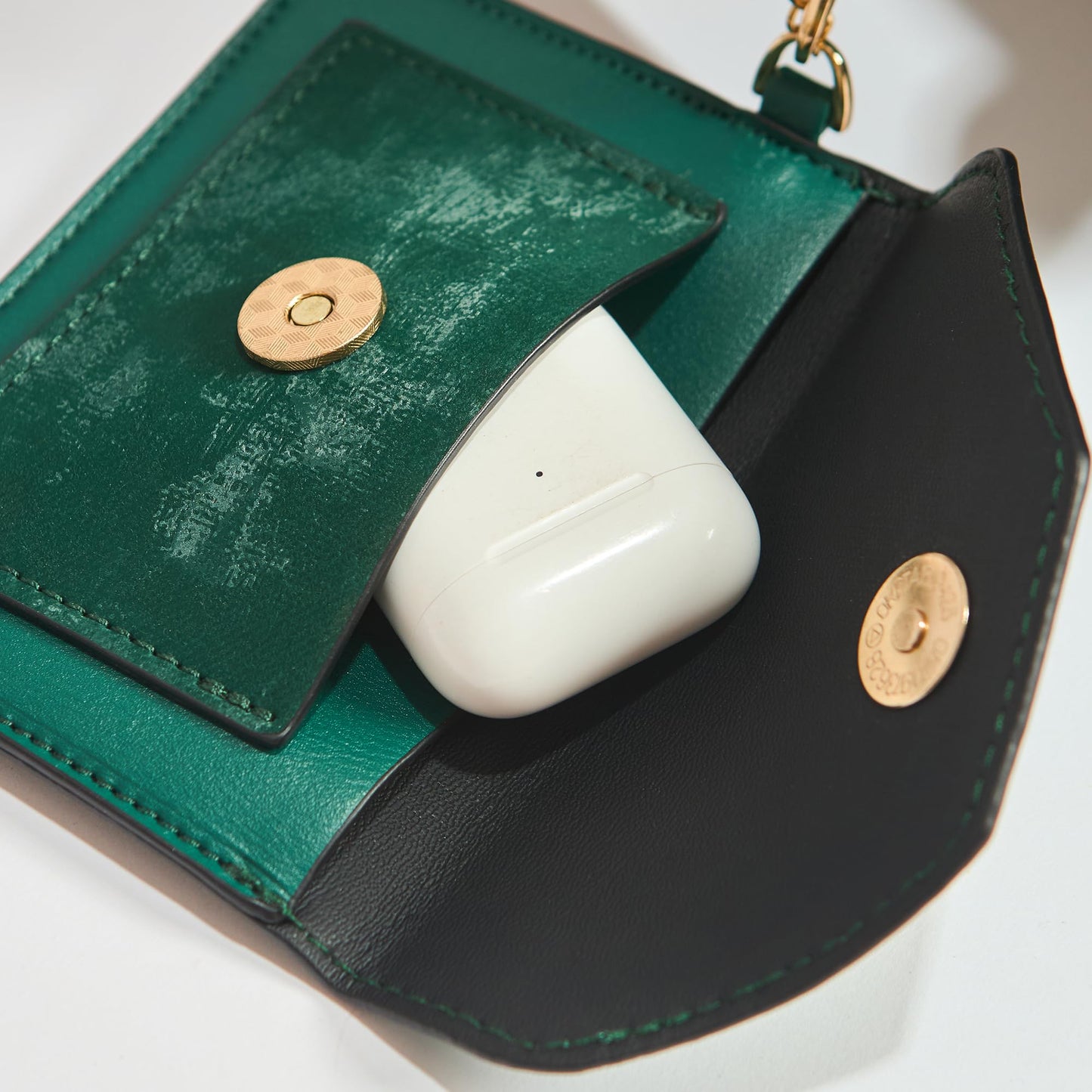 Chumbak Emerald Handbag | Multipurpose Hand Bag with Pouch for Shopping | Hand Held Bag for Women and Girls | Solid Colour Handbag