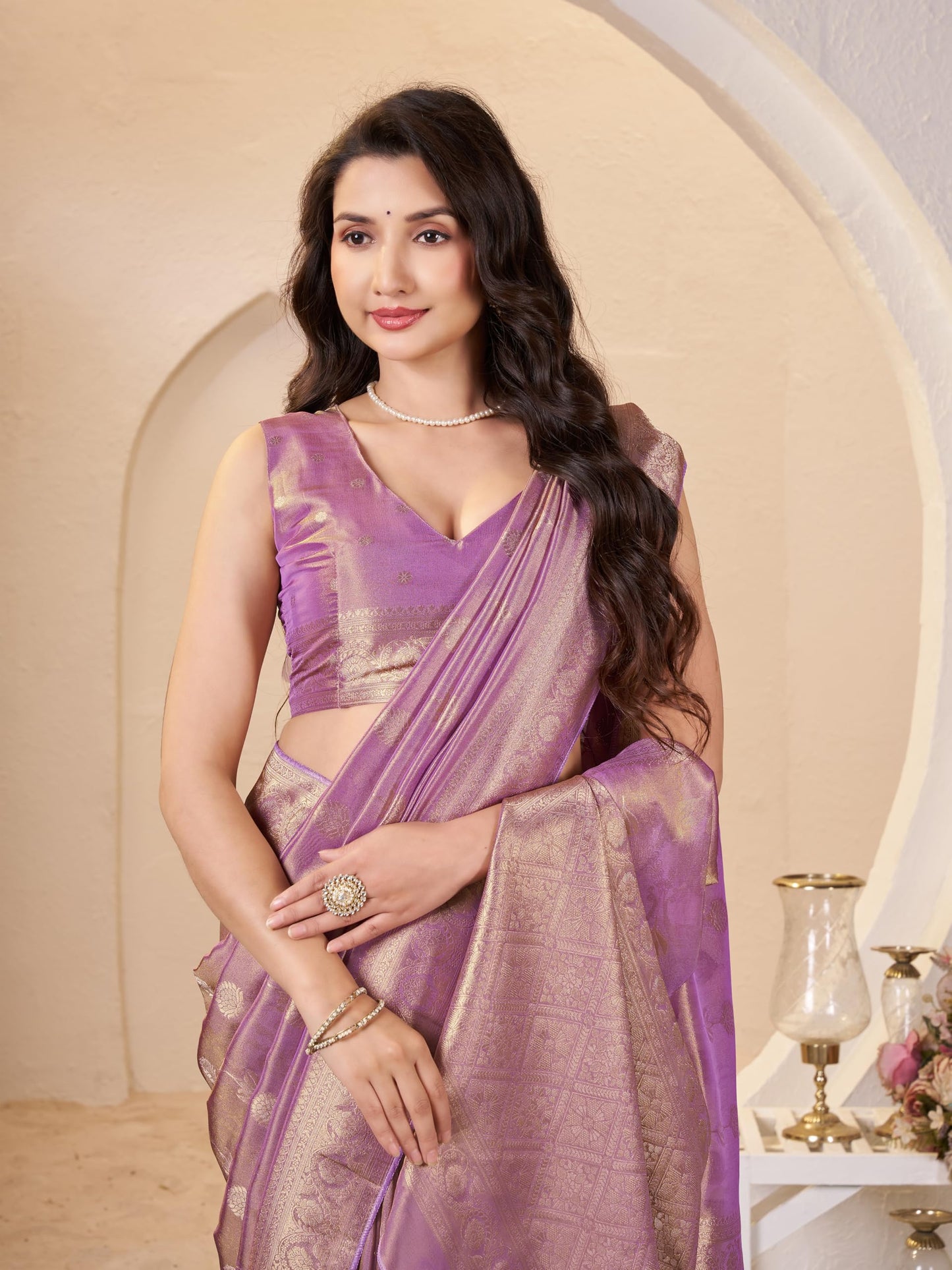 Garden Vareli Viscose Jacquard Floral Print Saree with Unstitched Blouse Piece MISHADEDD810LA0 Lavender